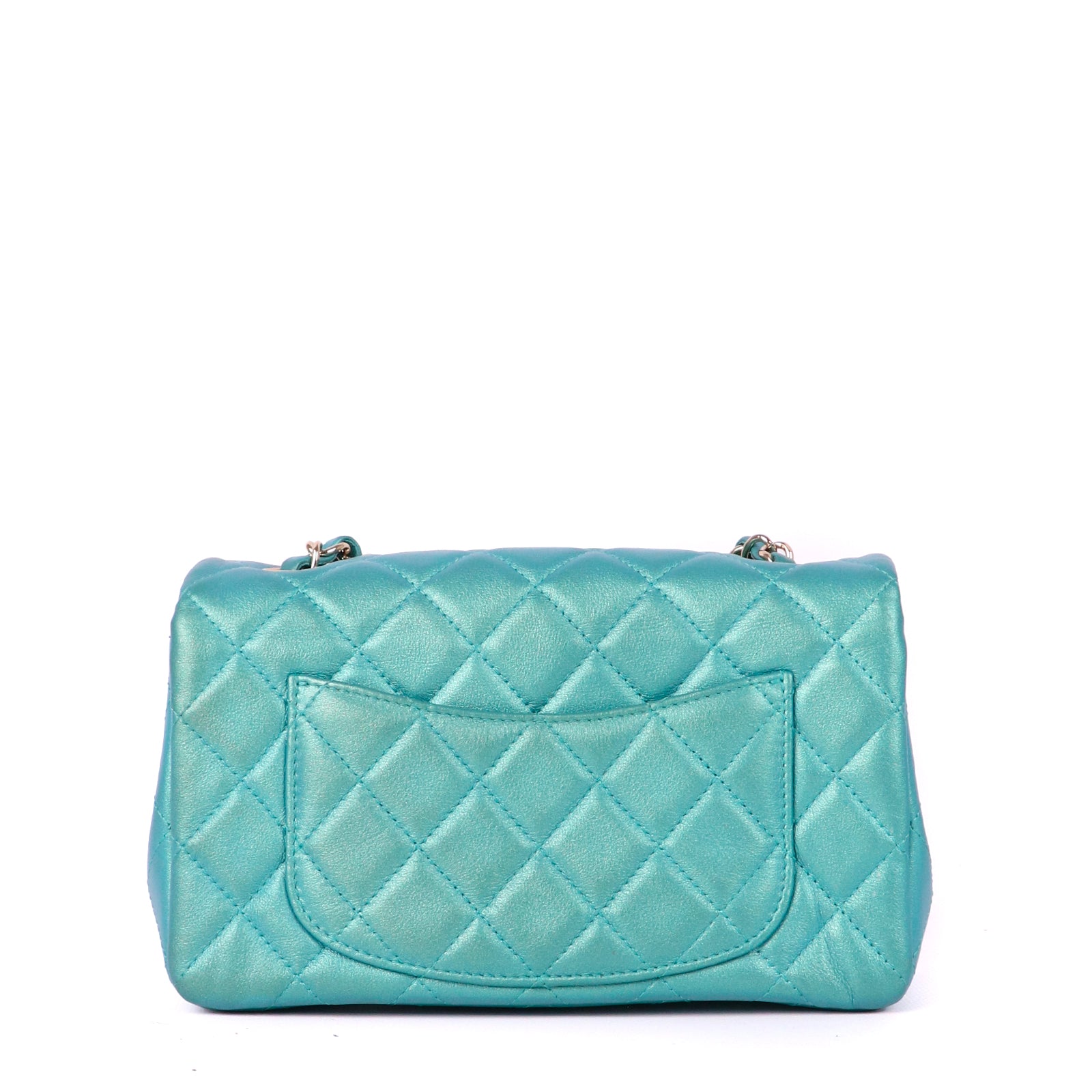 CHANEL - Sac à bandoulière Timeless mini bleu Tiffany