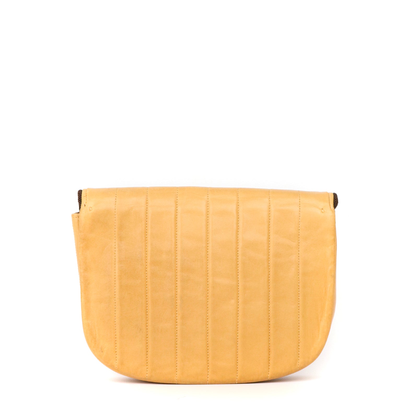 CHANEL - Sac à bandoulière Croissant vintage