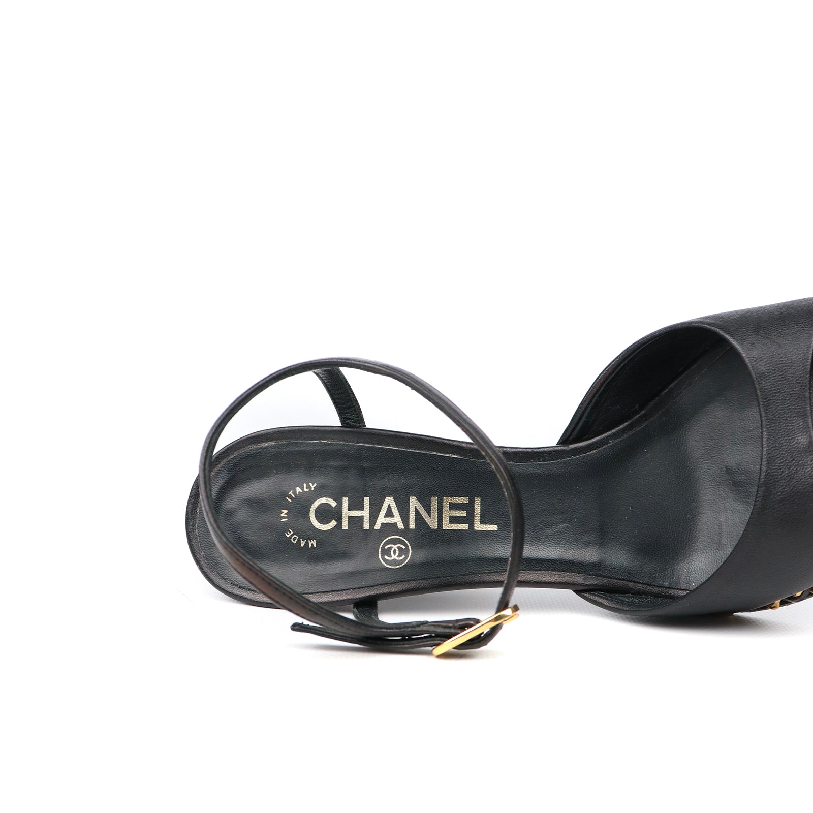 CHANEL - Timeless pumps (T37.5)