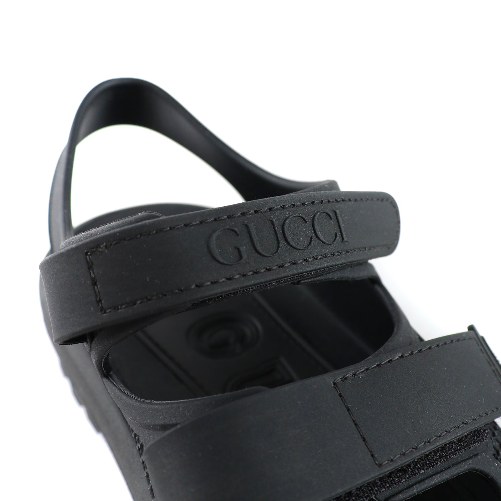 GUCCI - Sandales en caoutchouc (T42)