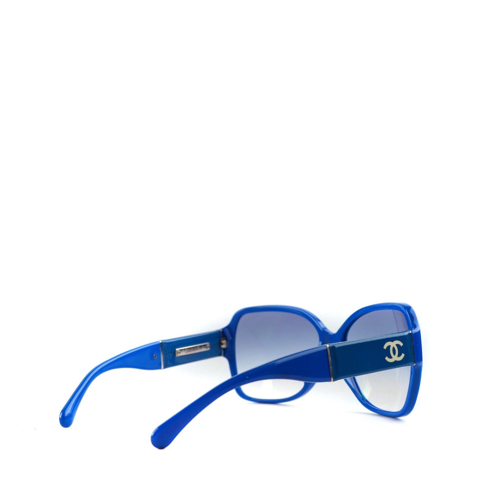 CHANEL - Blue plastic sunglasses