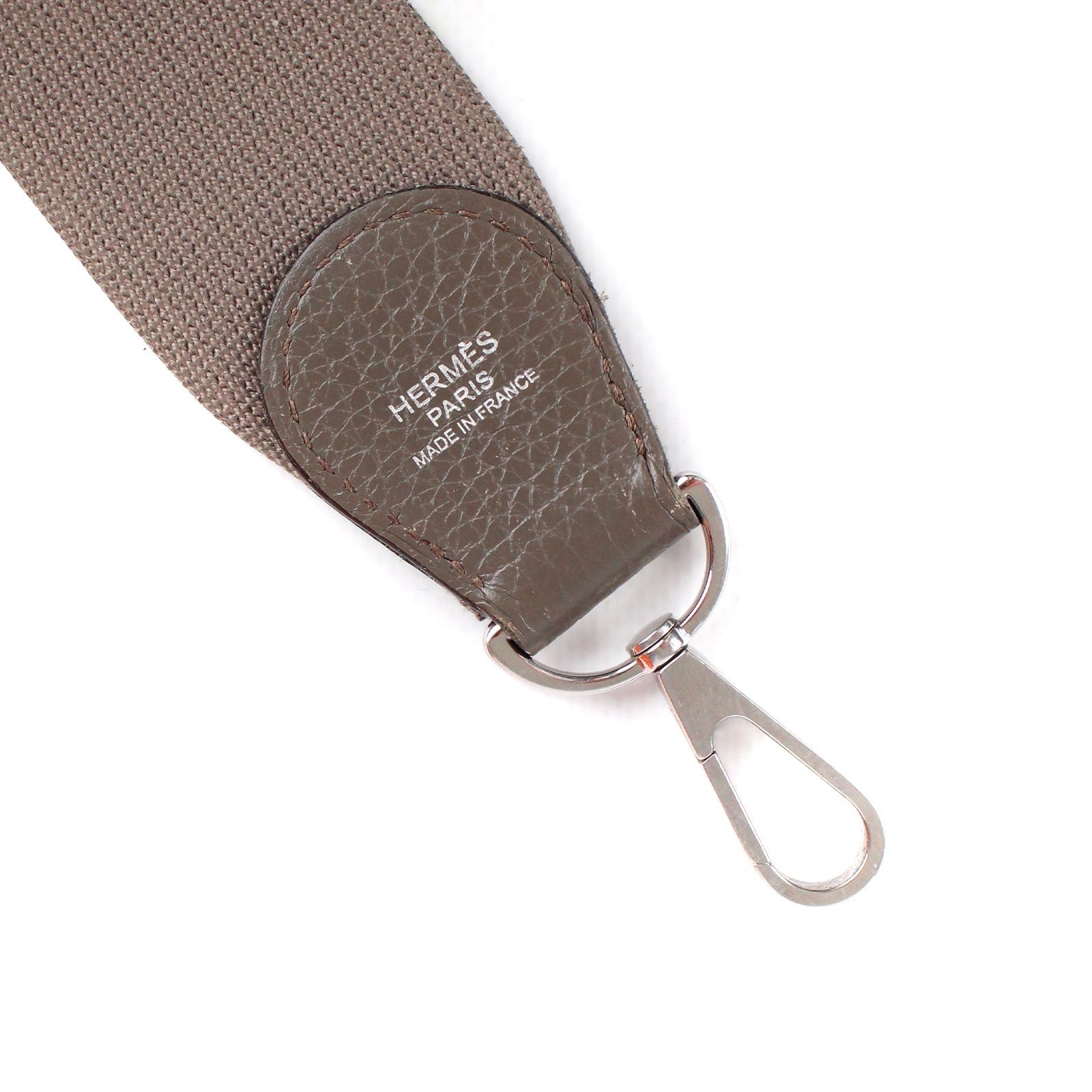 HERMÈS - Sac à bandoulière Evelyne 29 taurillon clémence