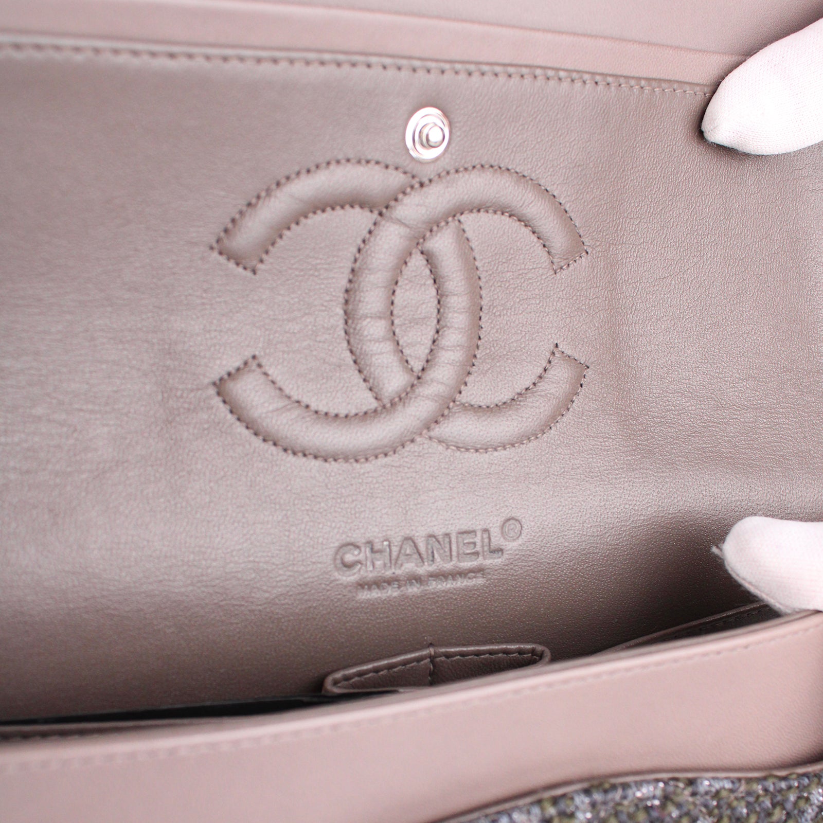 CHANEL - Sac Timeless medium en tweed