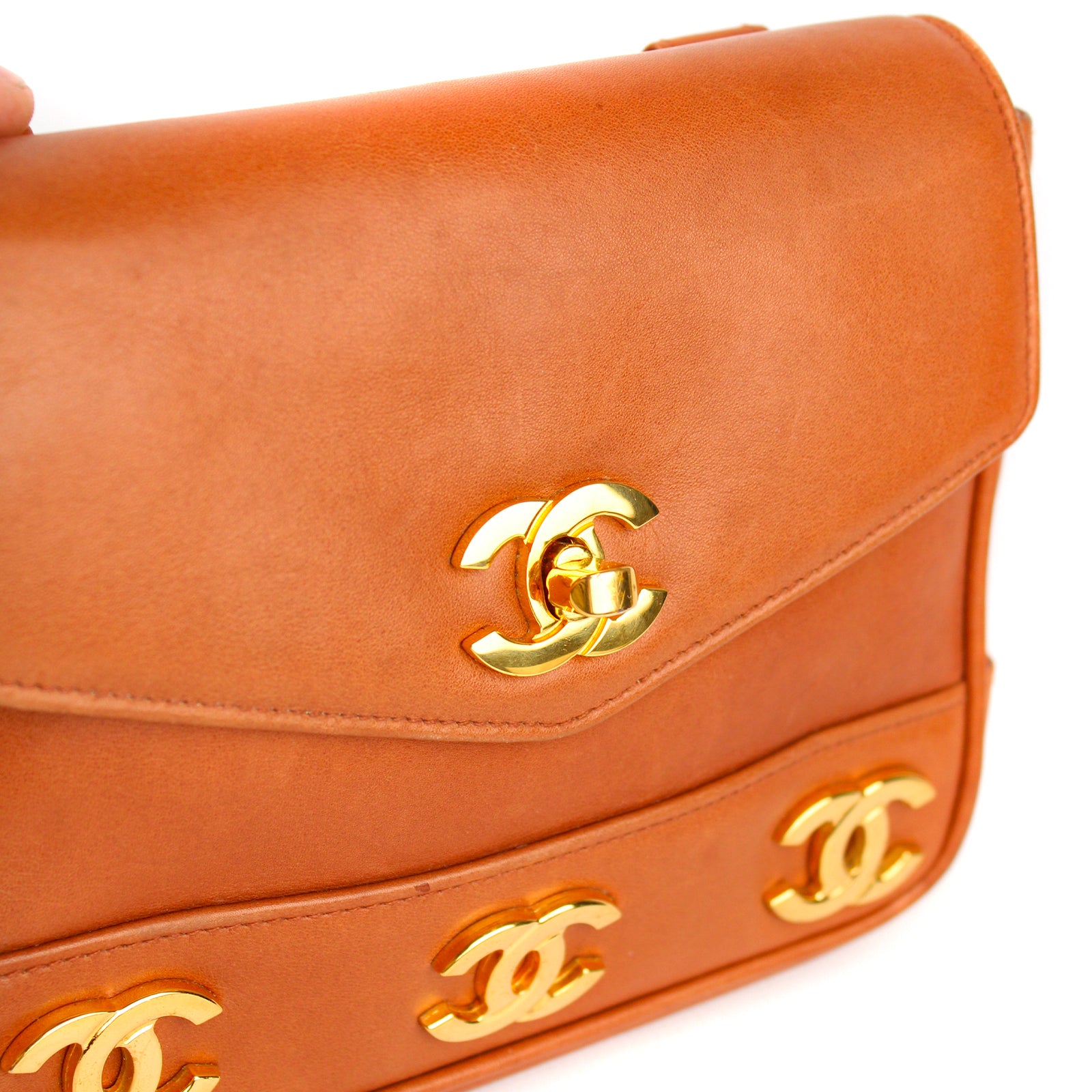 CHANEL - Sac ceinture vintage