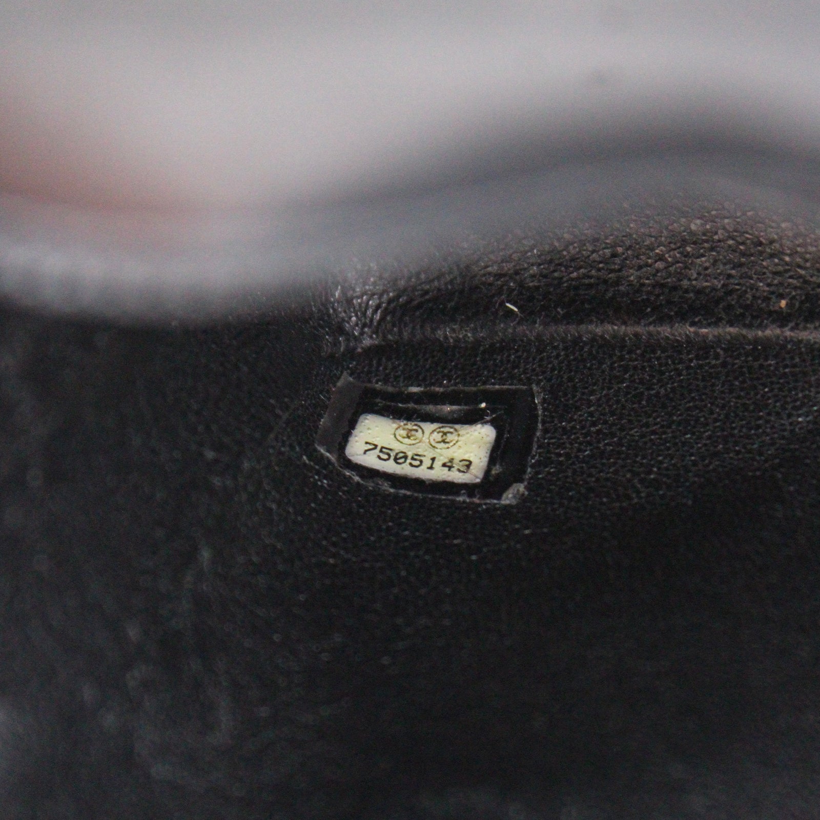 CHANEL - Sac à main Chocolate Bar Lucky Charms vintage