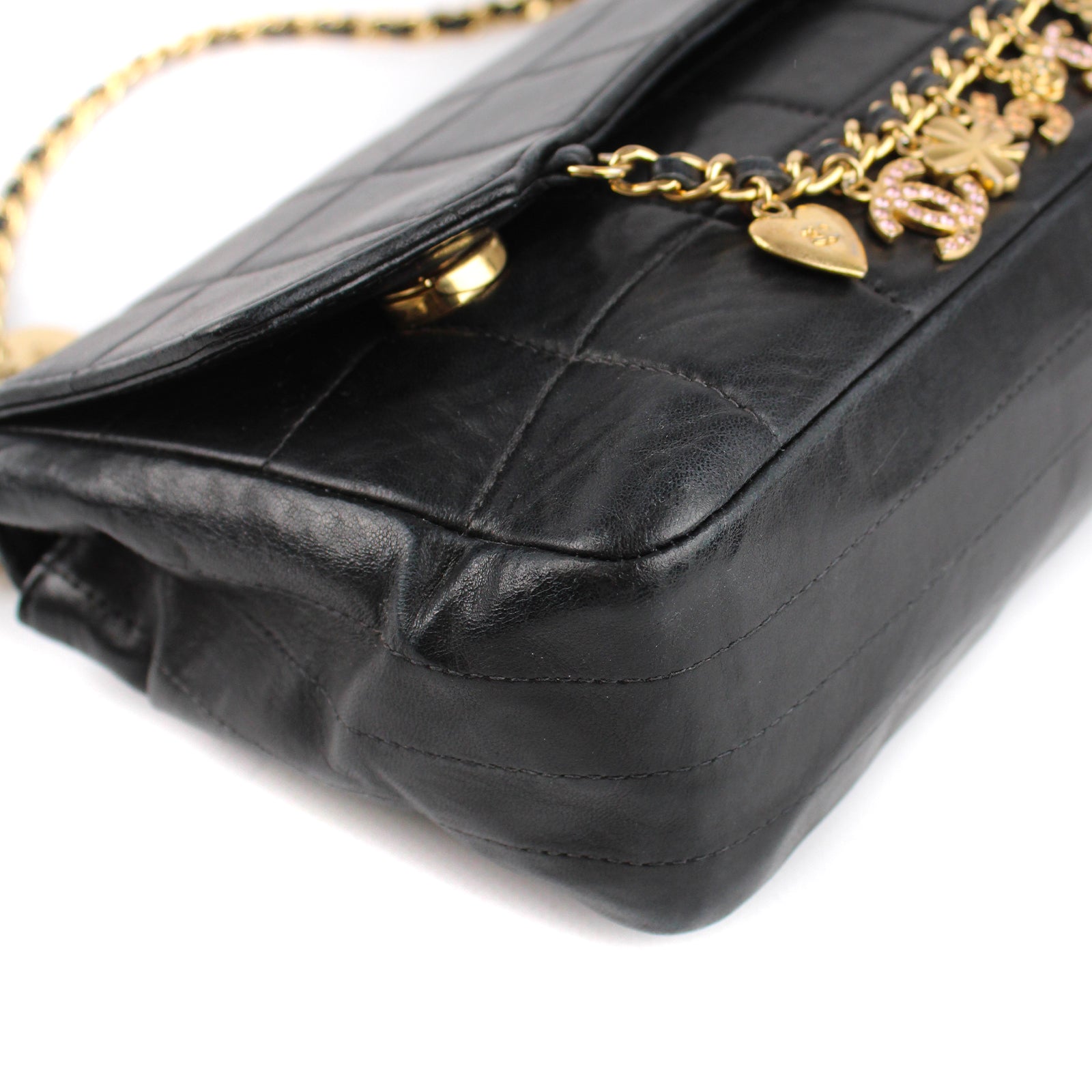 CHANEL - Sac à main Chocolate Bar Lucky Charms vintage