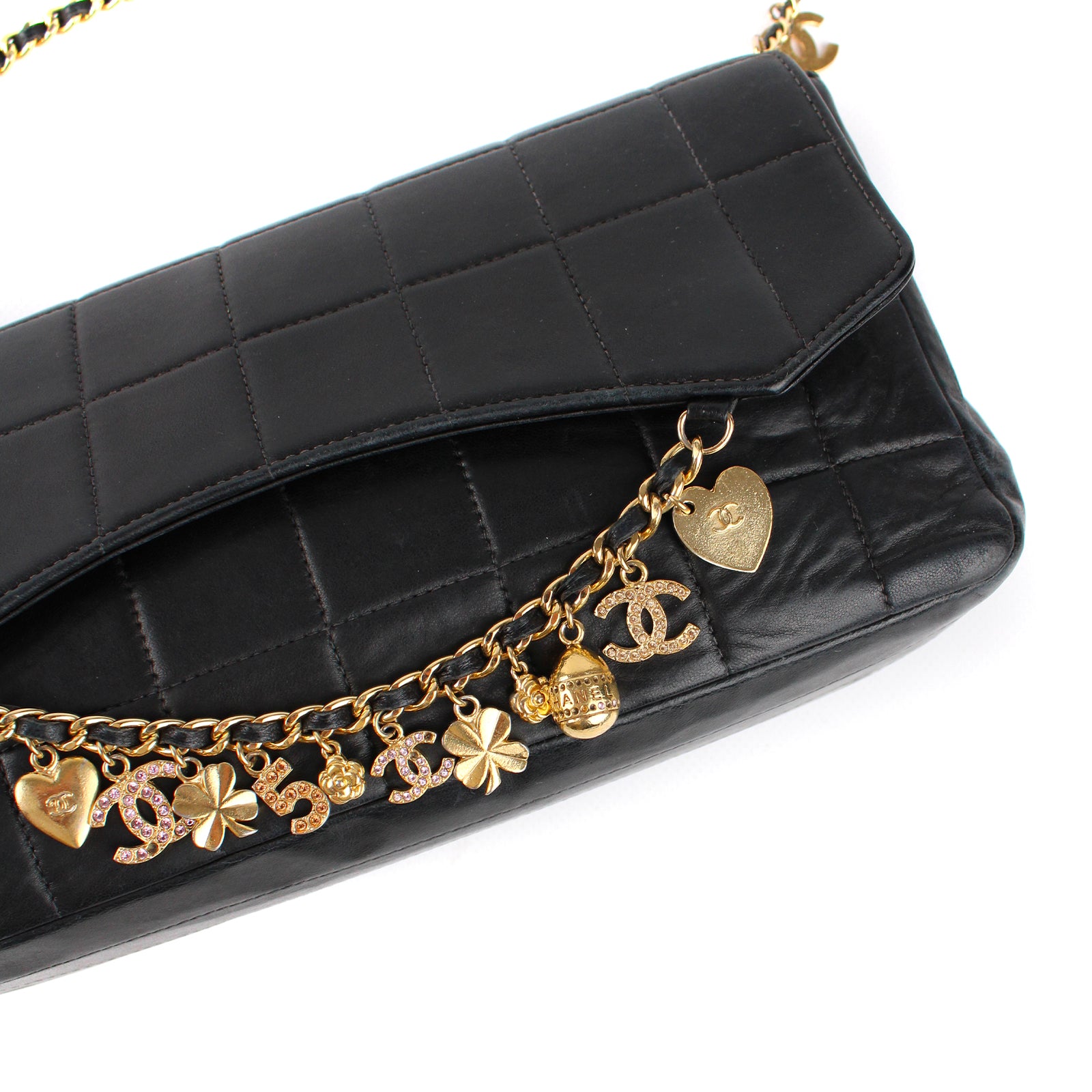 CHANEL - Sac à main Chocolate Bar Lucky Charms vintage