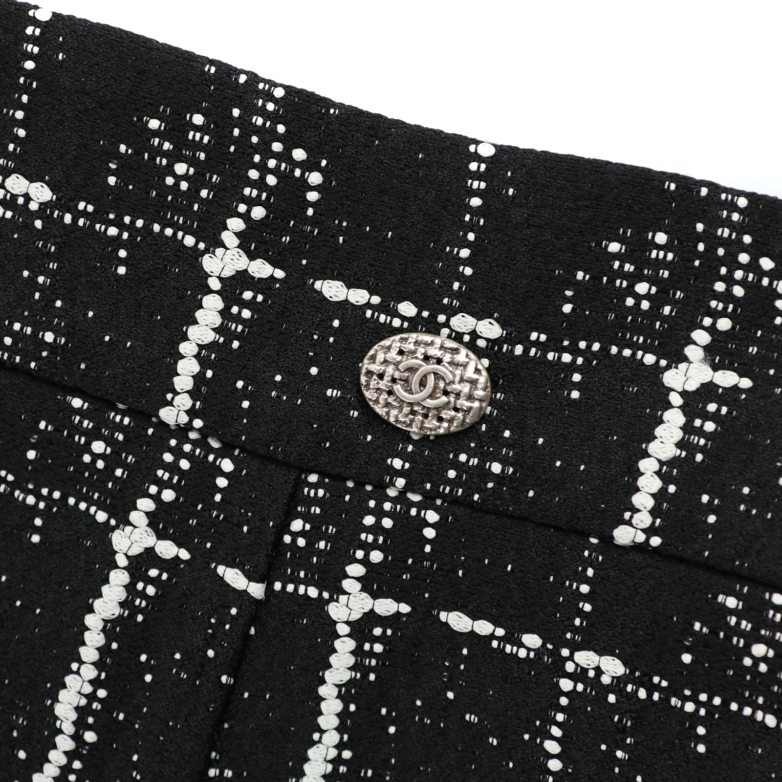 CHANEL - Jupe noire en tweed (T44)