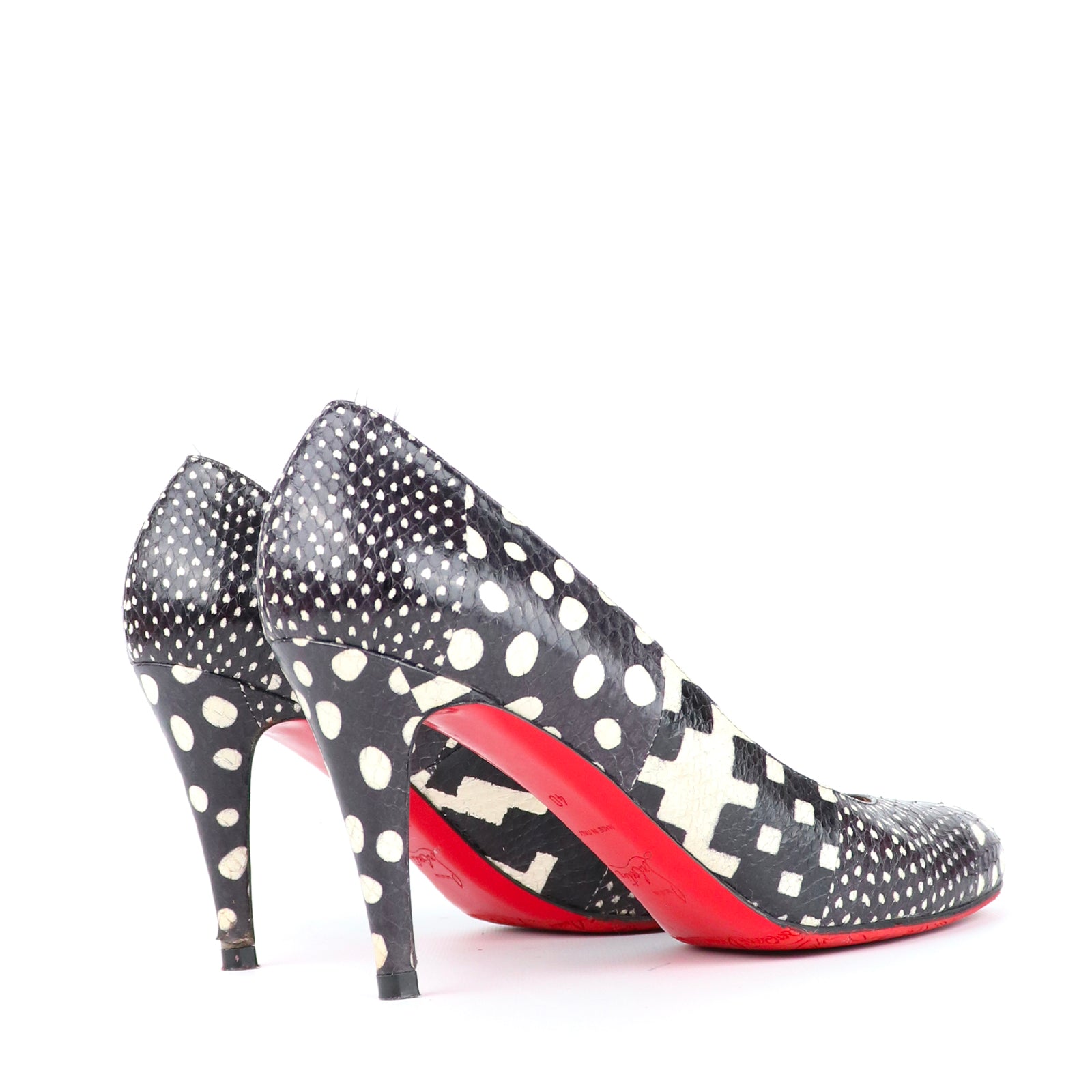 LOUBOUTIN - Escarpins Plum en python noir et blanc (T40)