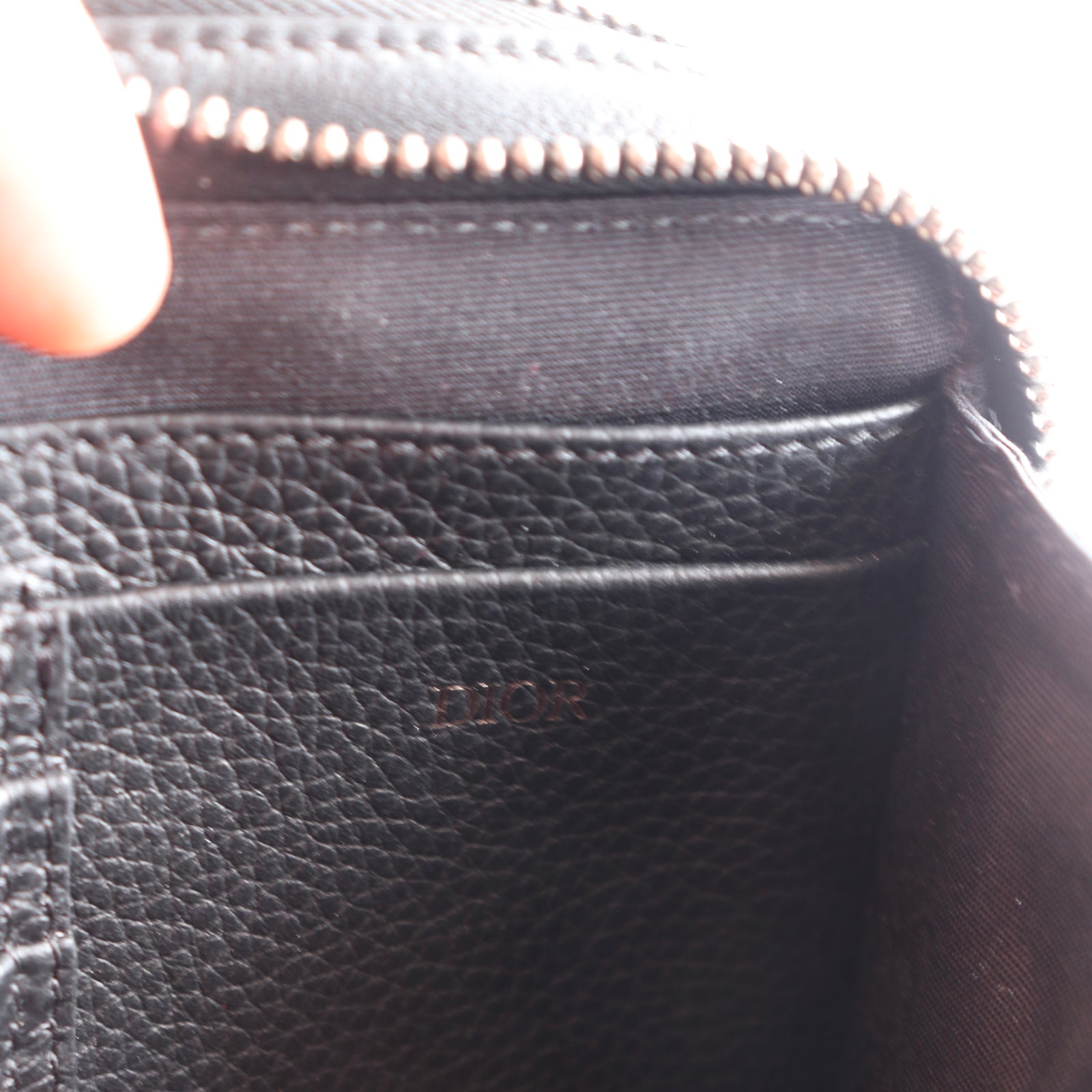 DIOR - Pochette CD Icon en cuir grainé noir