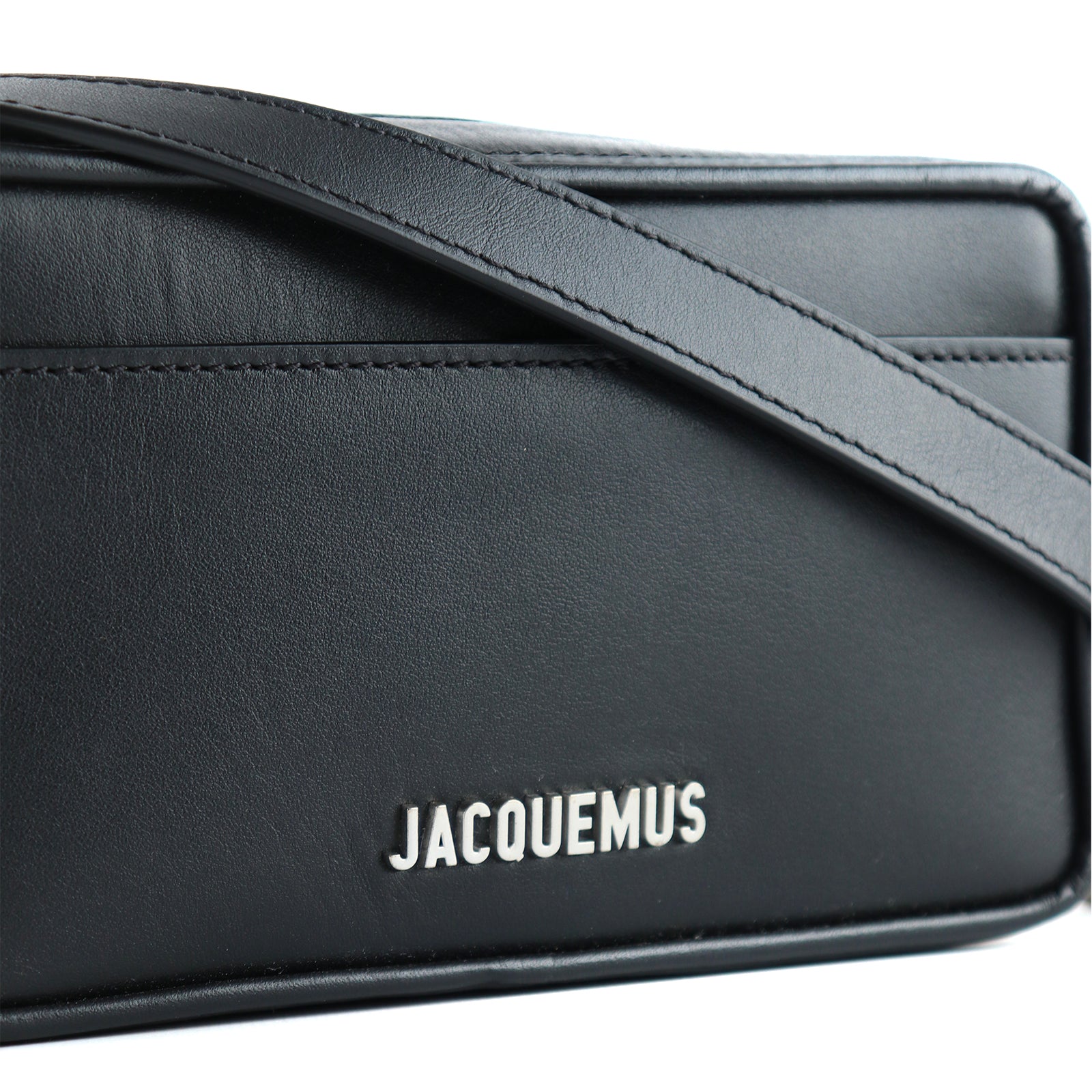 JACQUEMUS - Sac à bandoulière Le Baneto en cuir lisse noir
