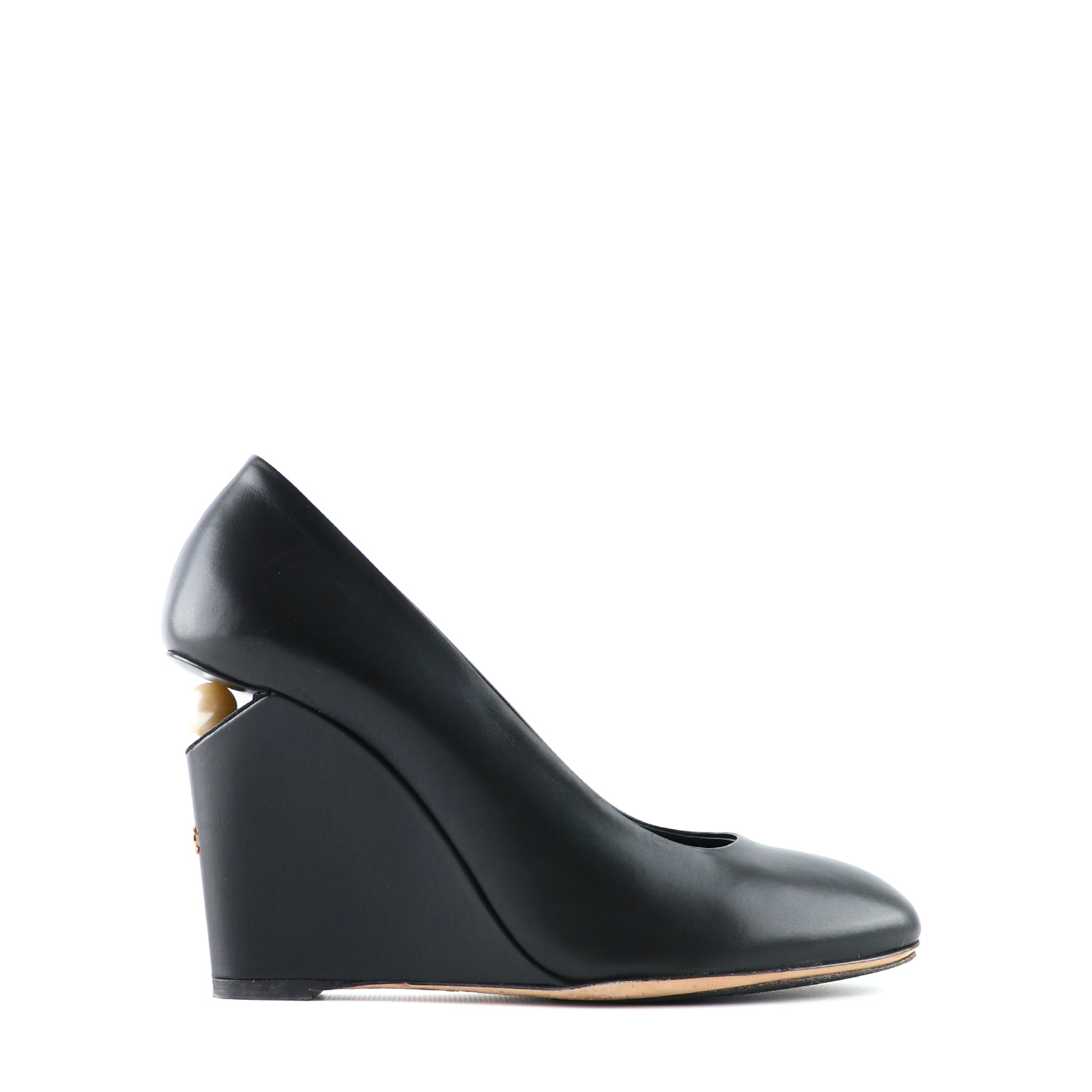 CHANEL - Escarpins compensées avec perles (T37)