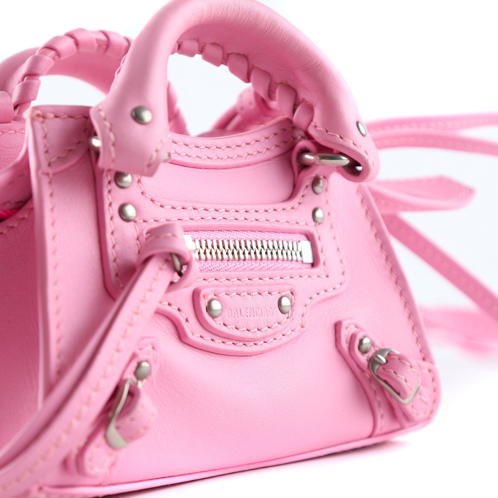 BALENCIAGA - Sac à bandoulière Neo Classic mini en cuir lisse rose
