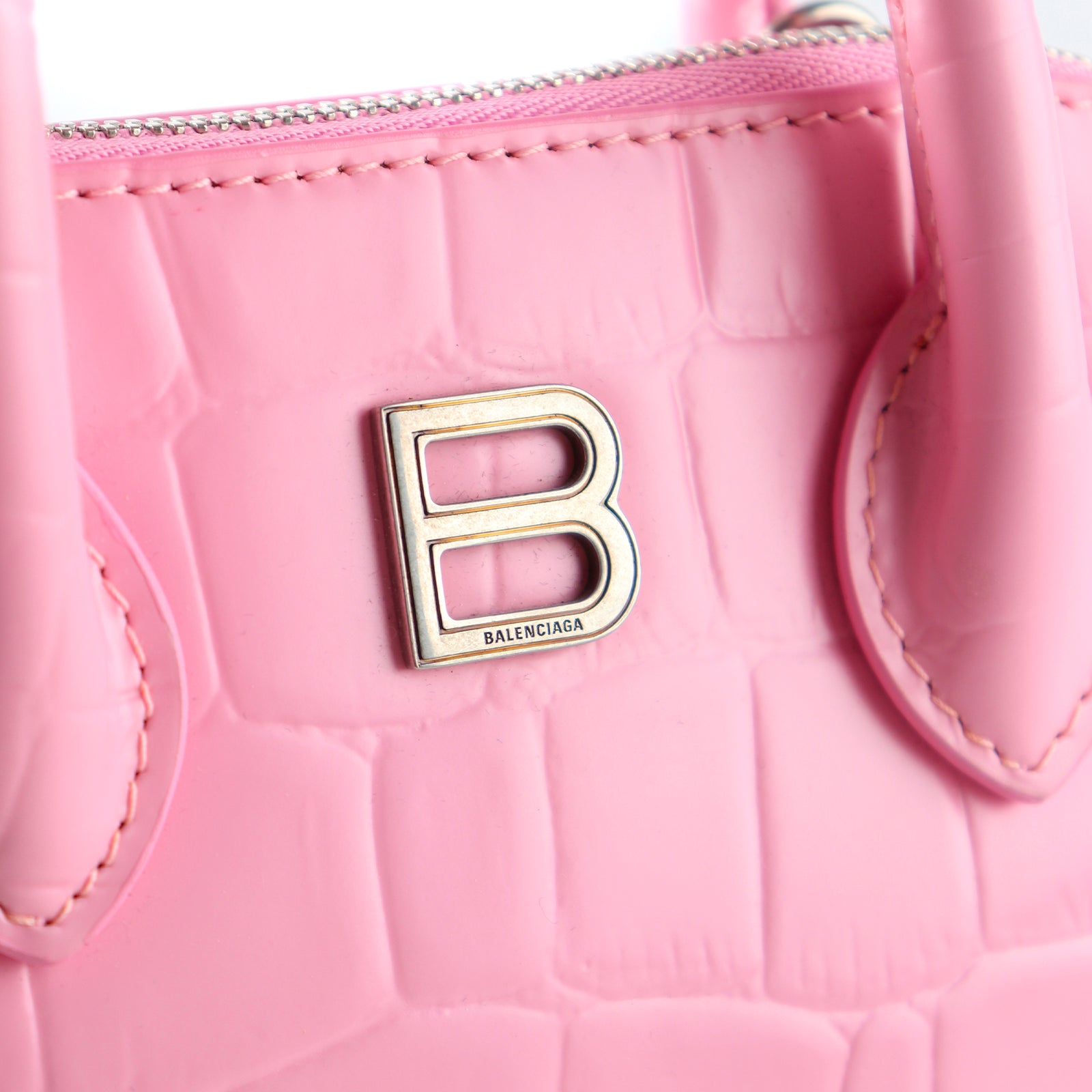 BALENCIAGA - Ville shoulder bag in pink crocodile-embossed leather