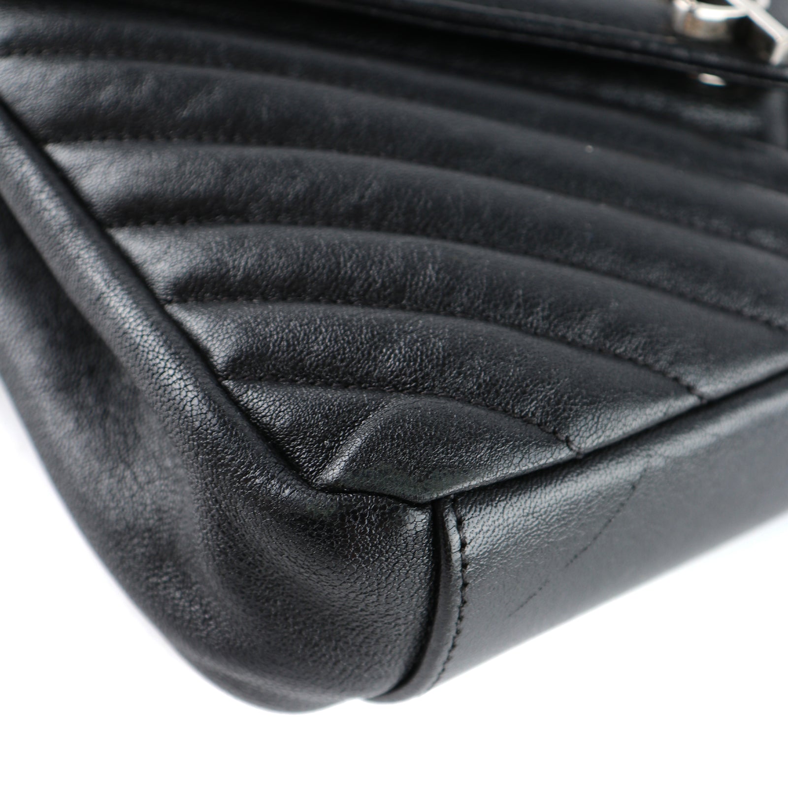 SAINT LAURENT - Sac à bandoulière Collège Medium en cuir noir