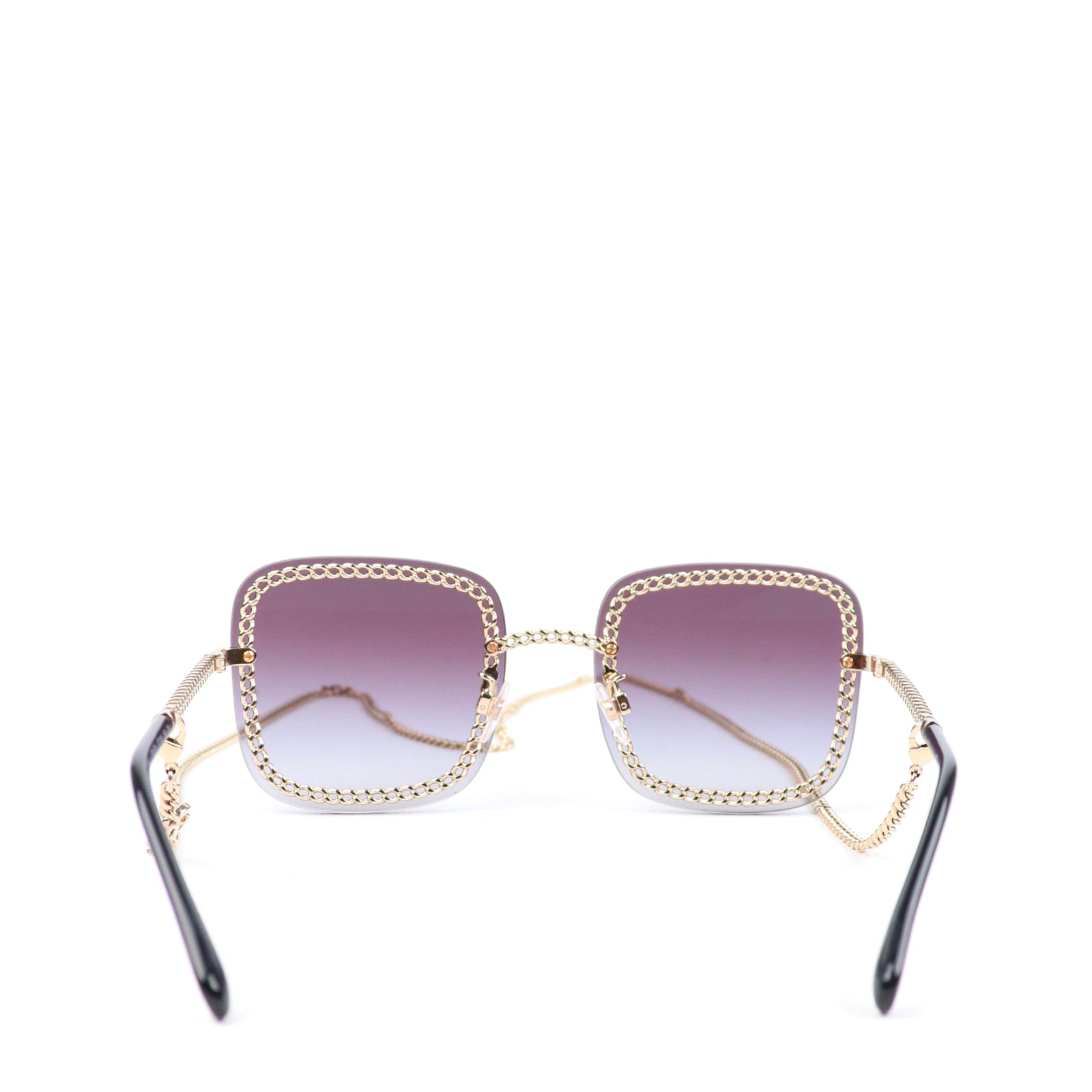 CHANEL - Lunettes de soleil avec chaîne