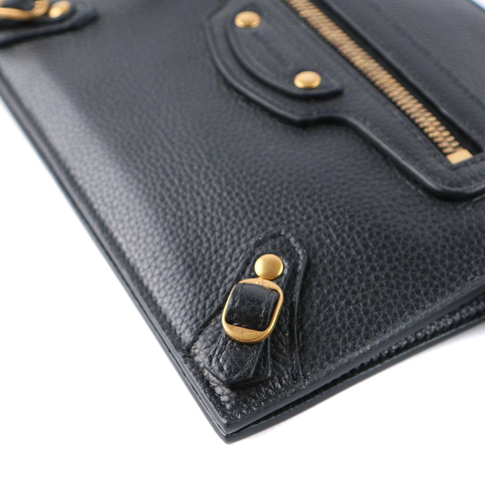 BALENCIAGA - Neo Classic flat shoulder bag