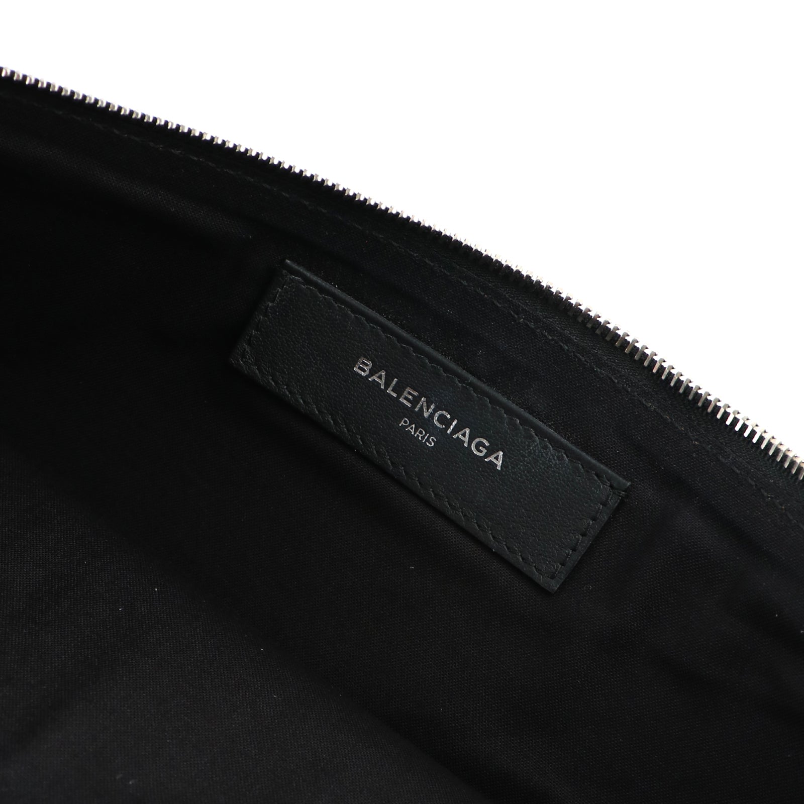 BALENCIAGA - Pochette en cuir grainé noir