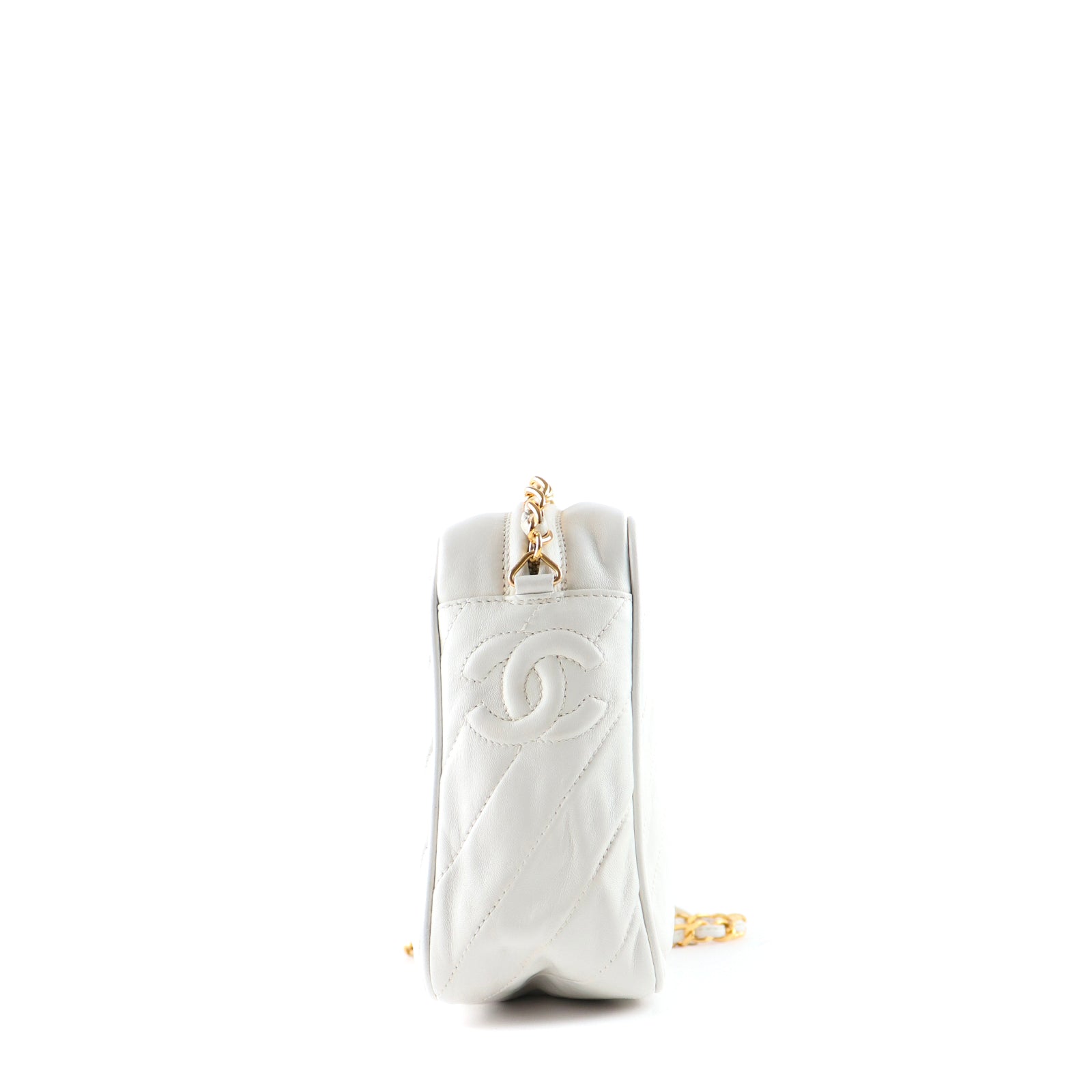 CHANEL - Sac à bandoulière Caméra vintage en cuir blanc