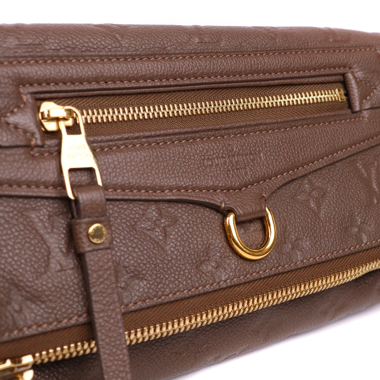 LOUIS VUITTON - Pochette Pétillante en cuir