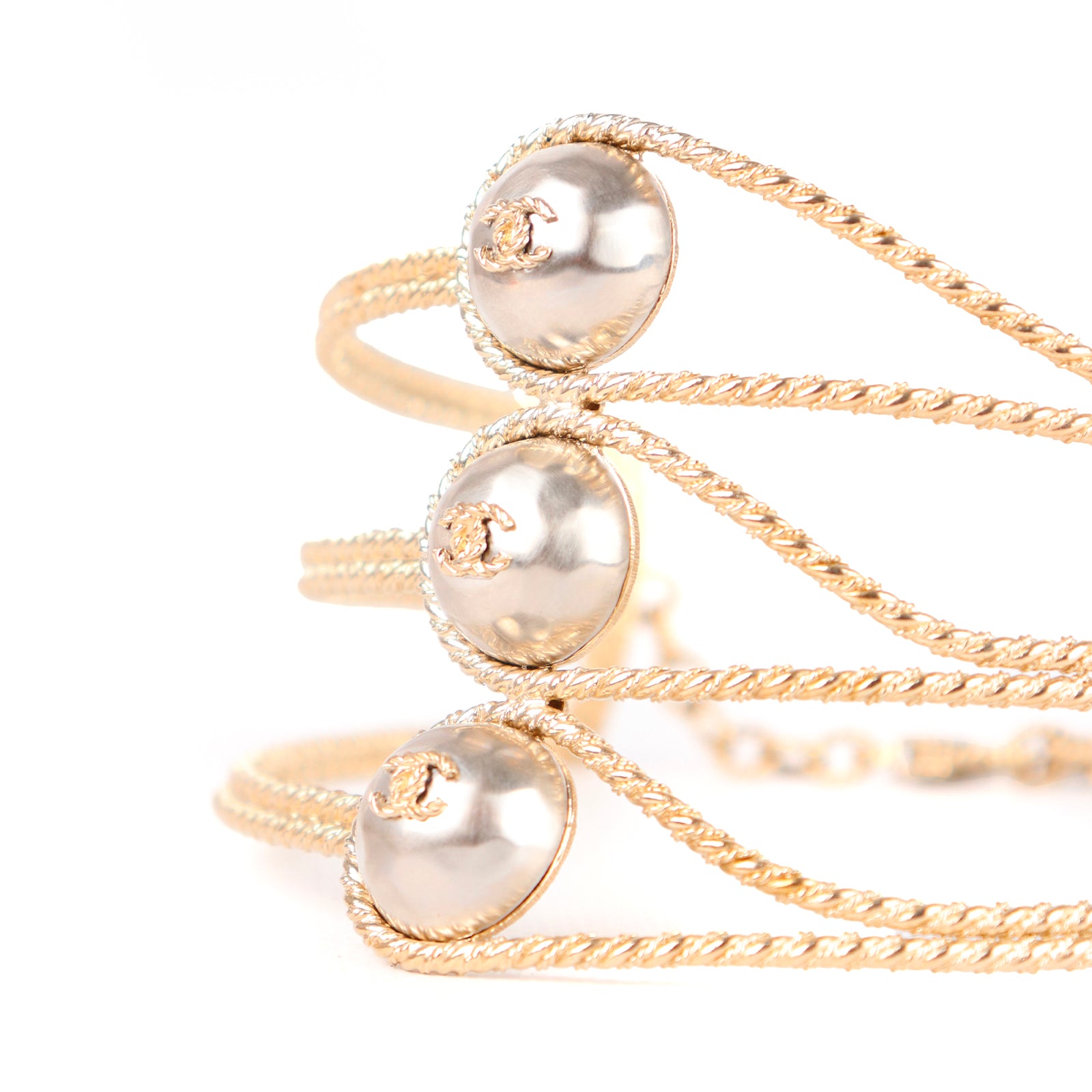 CHANEL - Collier chocker triple CC