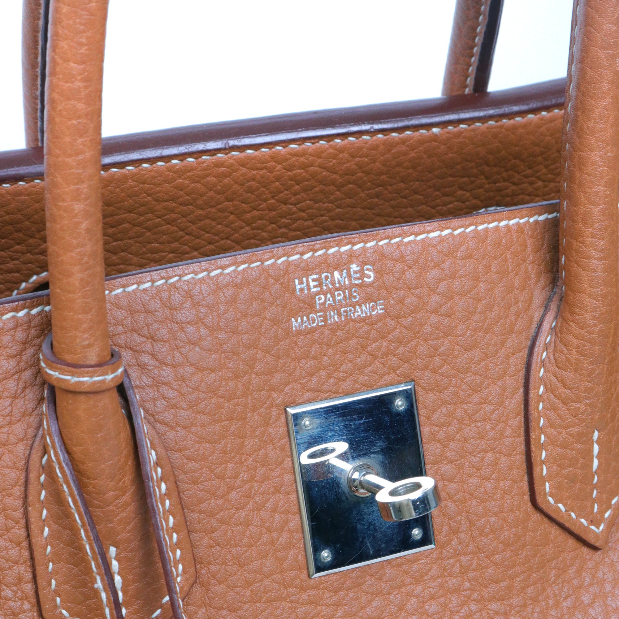 HERMÈS - Sac à main Birkin 35 Hermès en cuir clémence gold
