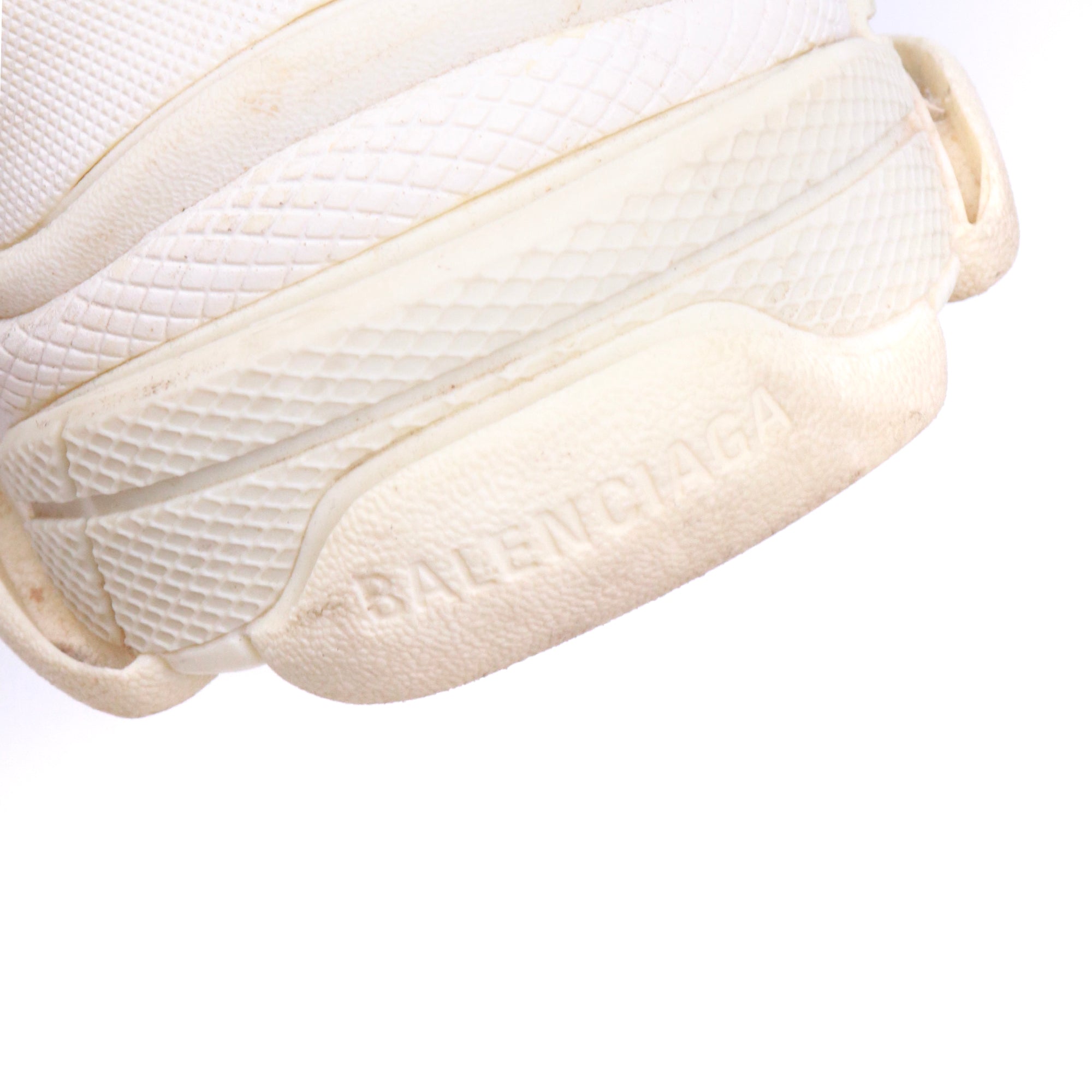 BALENCIAGA - Sneakers Triple S Balenciaga en cuir blanc (T37)