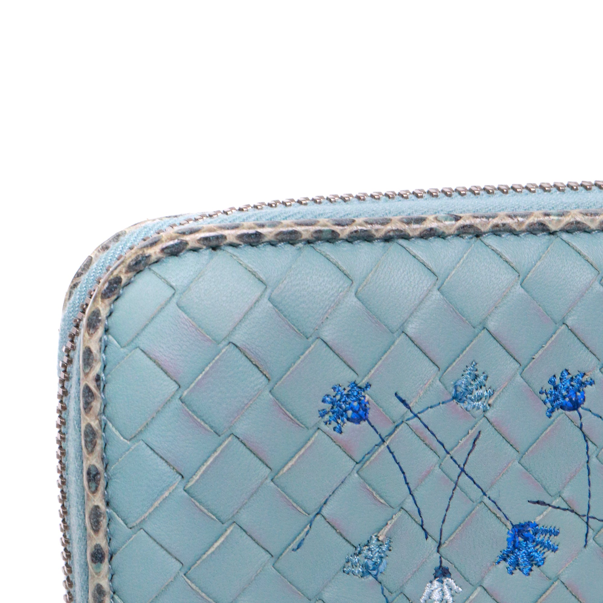 BOTTEGA VENETA - Portefeuille à fermeture zippée Bottega Veneta en cuir intrecciato bleu