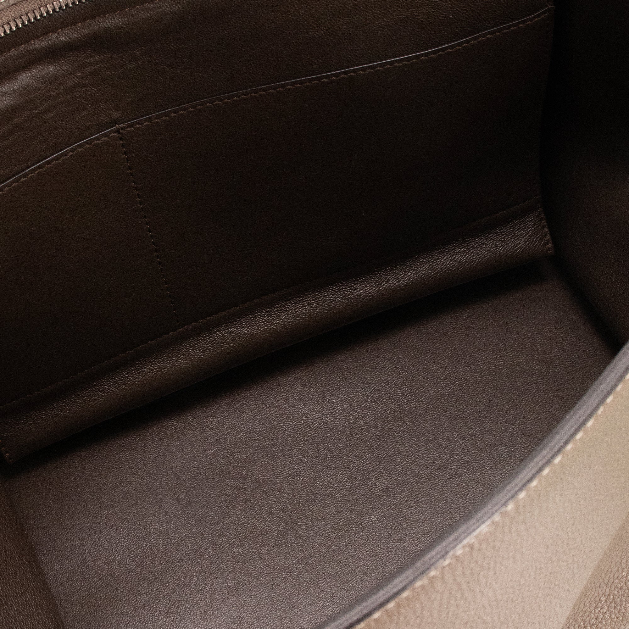 CELINE - Sac à main Trapeze Celine en cuir grainé gris