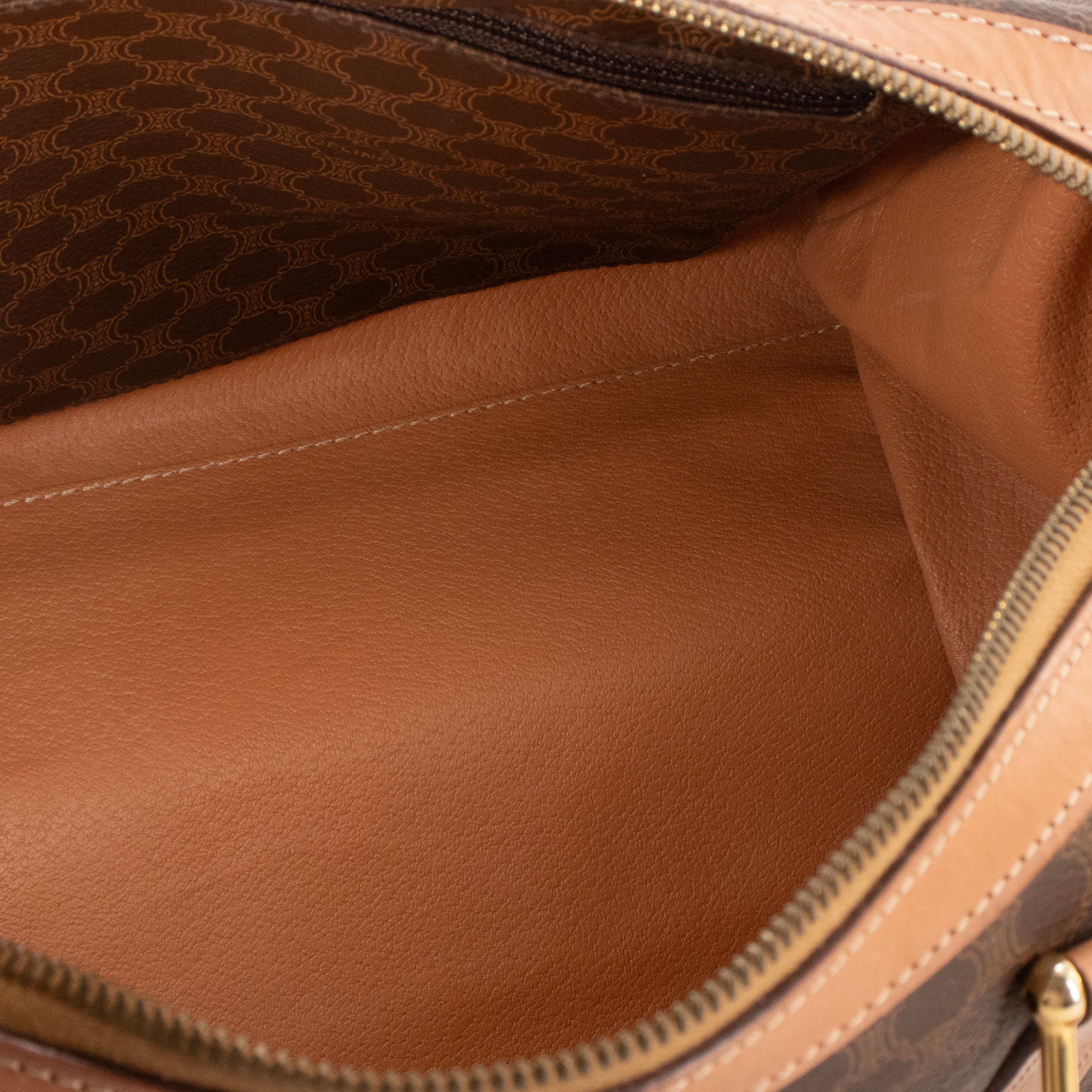 CELINE - Sac à main boston Celine en toile monogrammée vintage