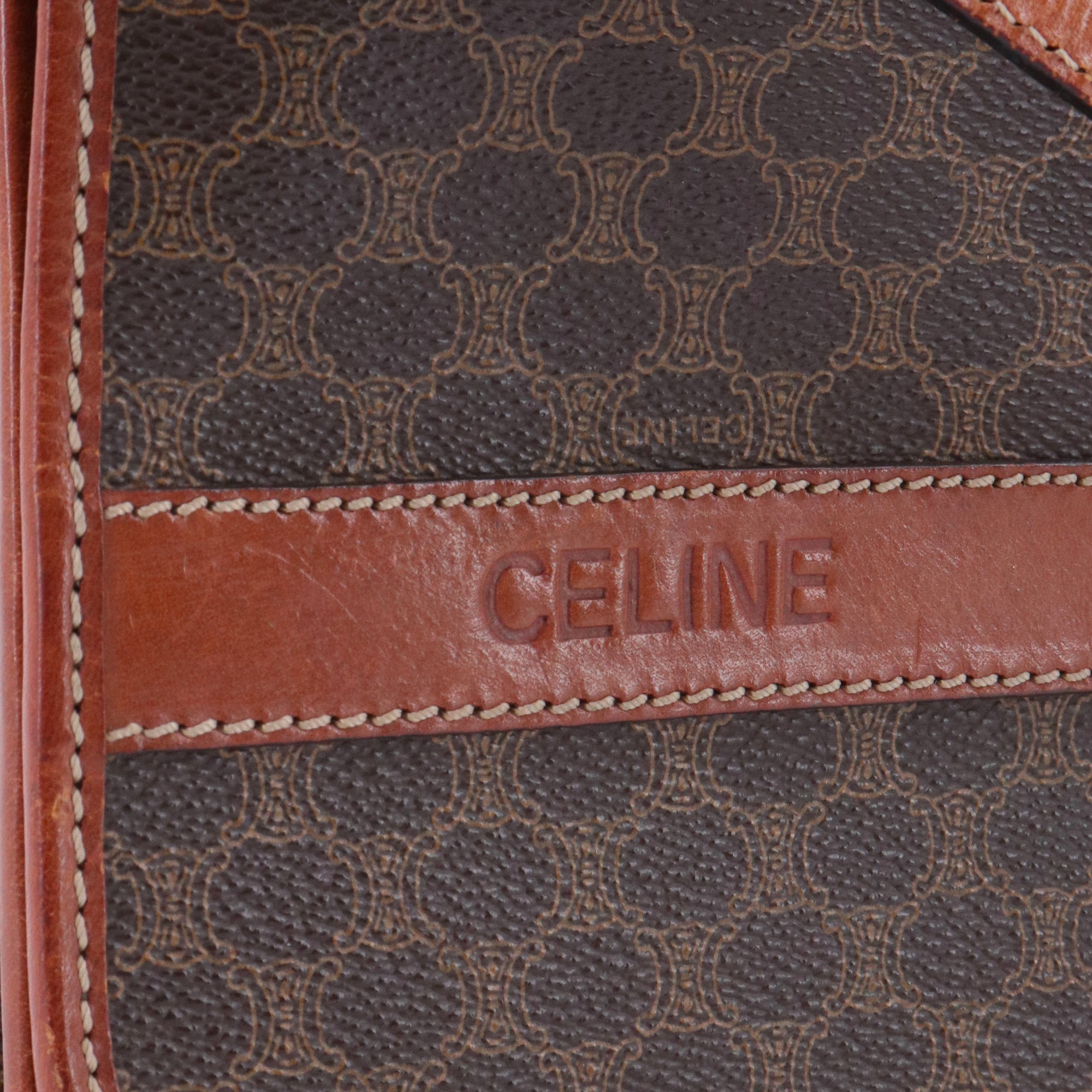 CELINE - Sac à bandoulière Celine en toile enduite monogrammée vintage