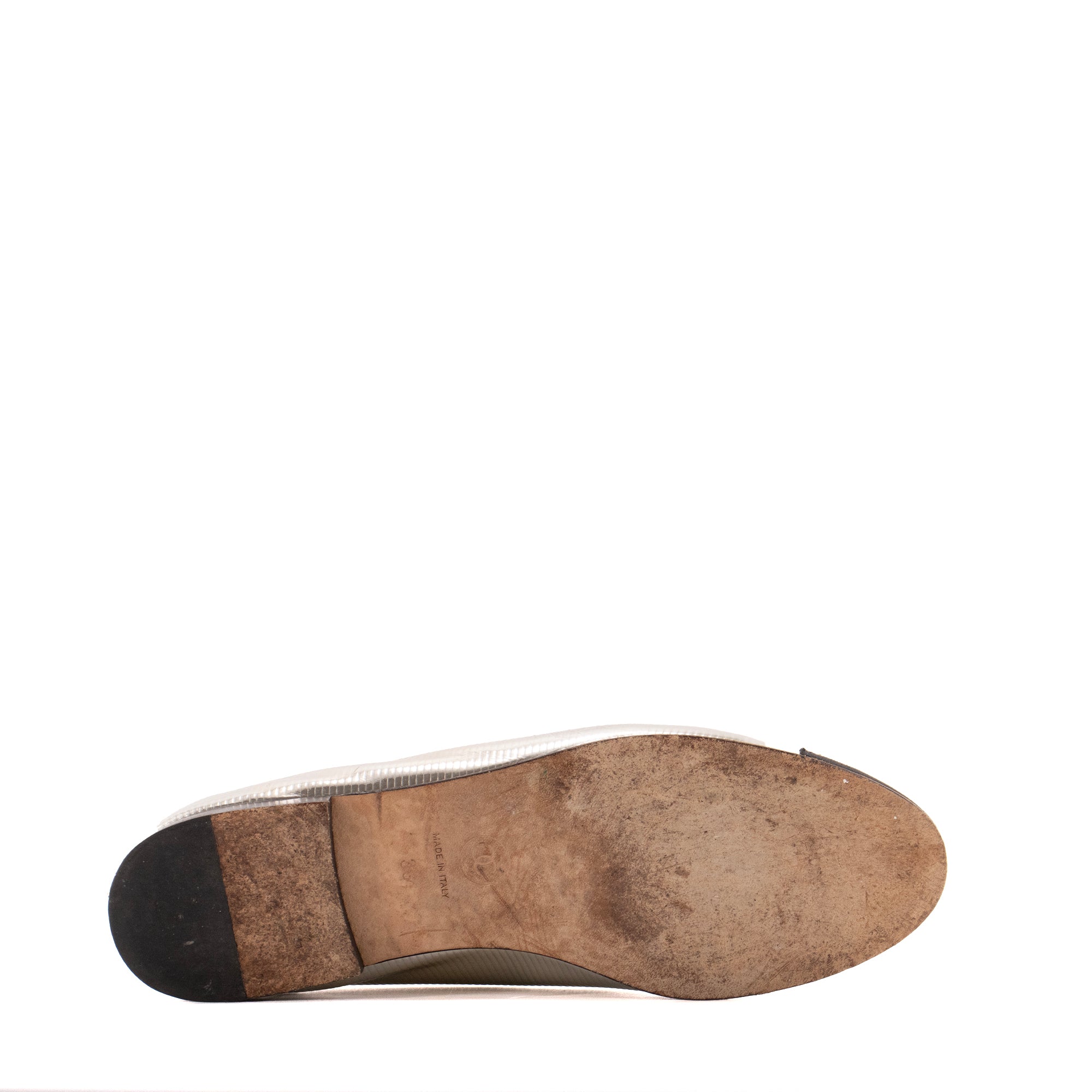 CHANEL - Ballerines CC Chanel en cuir mordoré (T38)