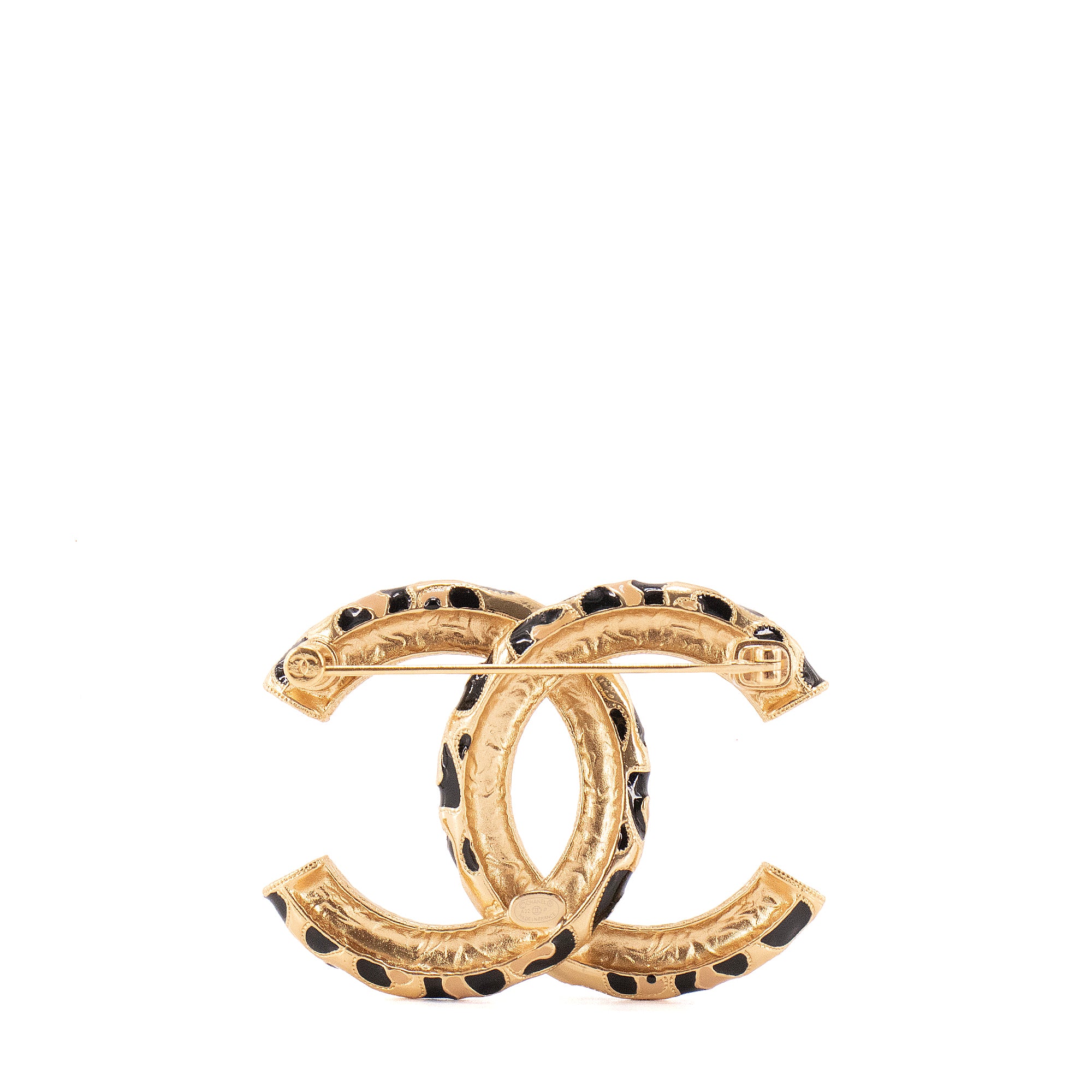 CHANEL - Broche CC Léopard Chanel en métal doré