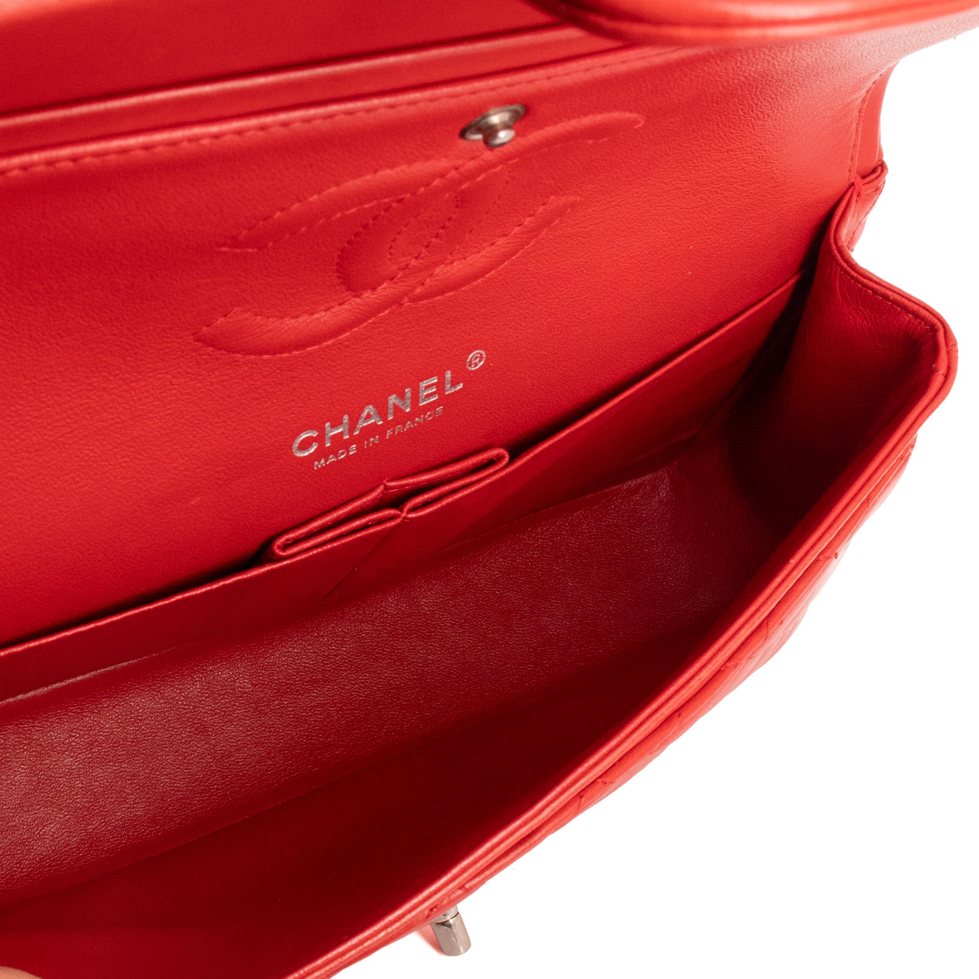 CHANEL - Sac à main Classique/Timeless 11.12 Chanel en cuir lisse rouge