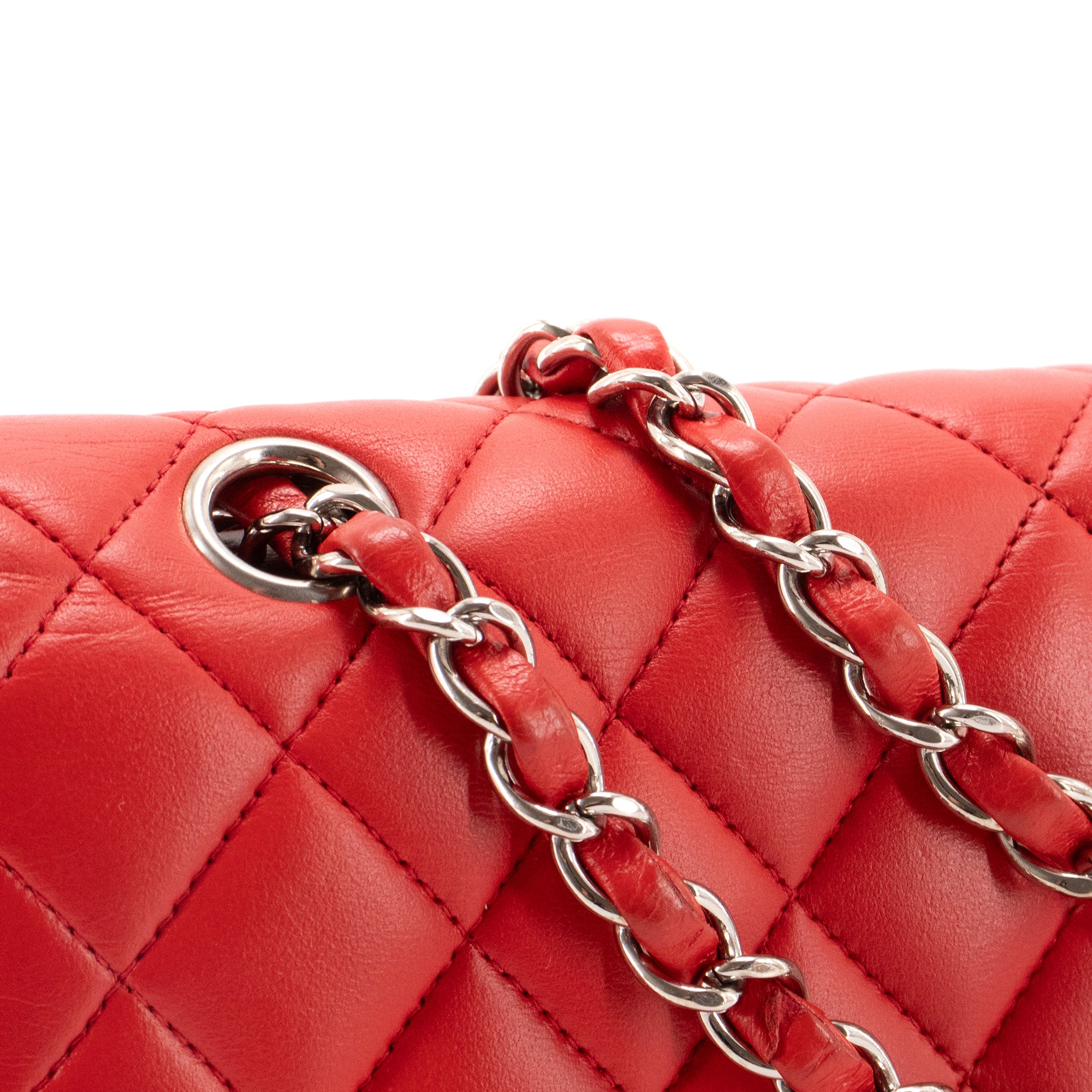 CHANEL - Sac à main Classique/Timeless 11.12 Chanel en cuir lisse rouge