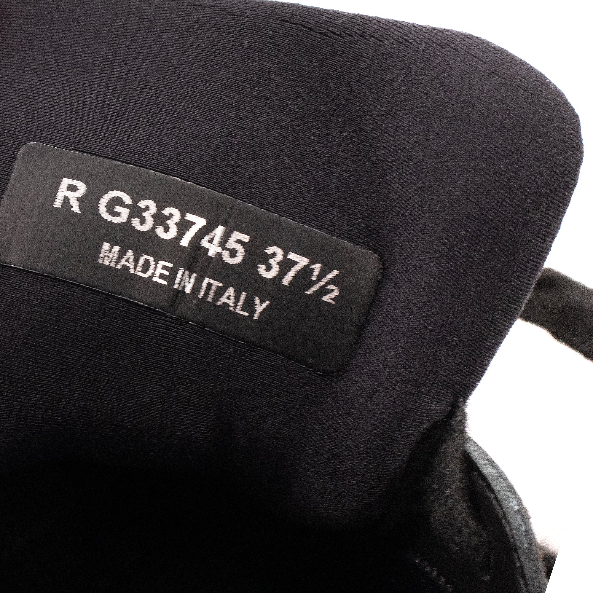 CHANEL - Sneakers CC Chanel en cuir et daim noir (T37,5)