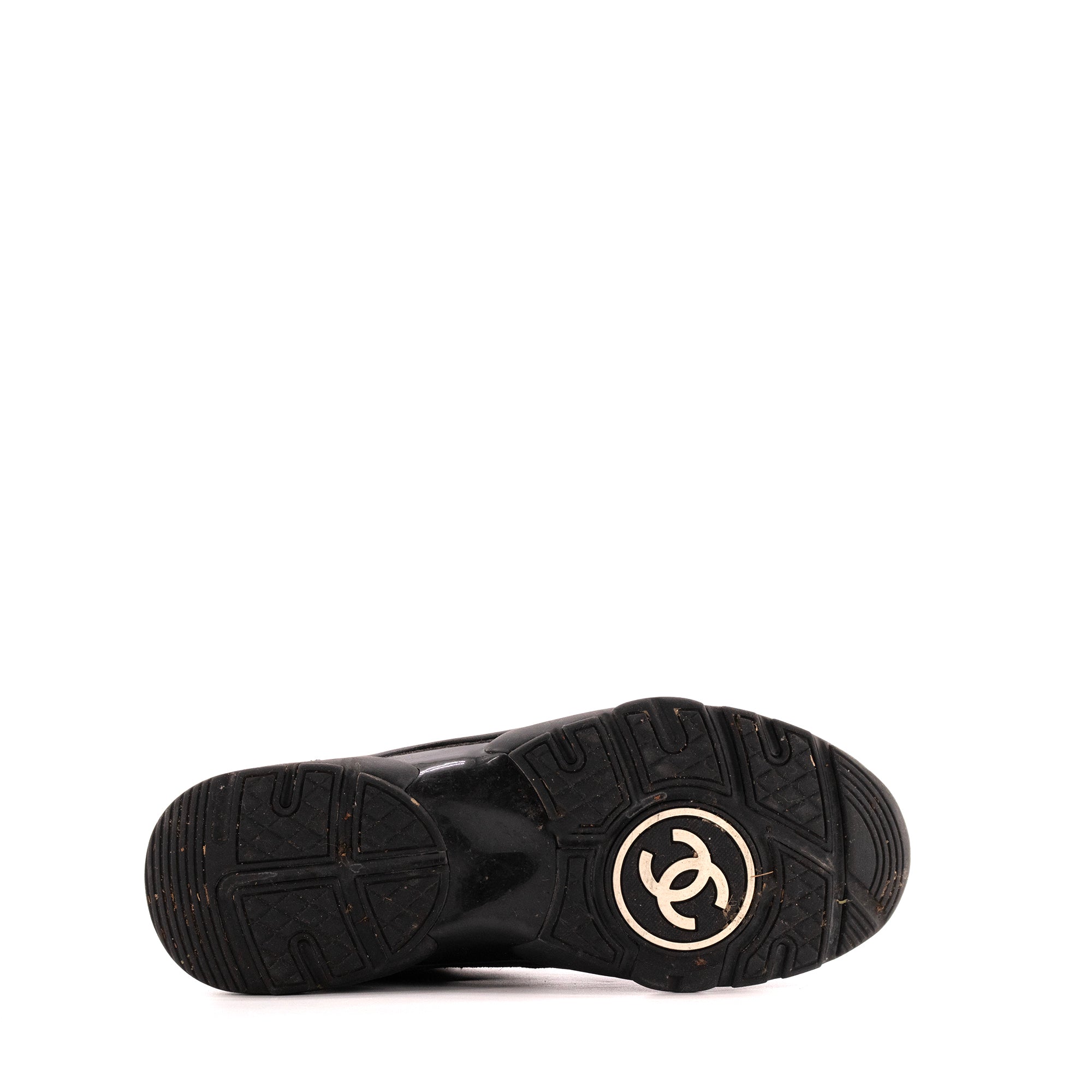CHANEL - Sneakers CC Chanel en cuir et daim noir (T37,5)