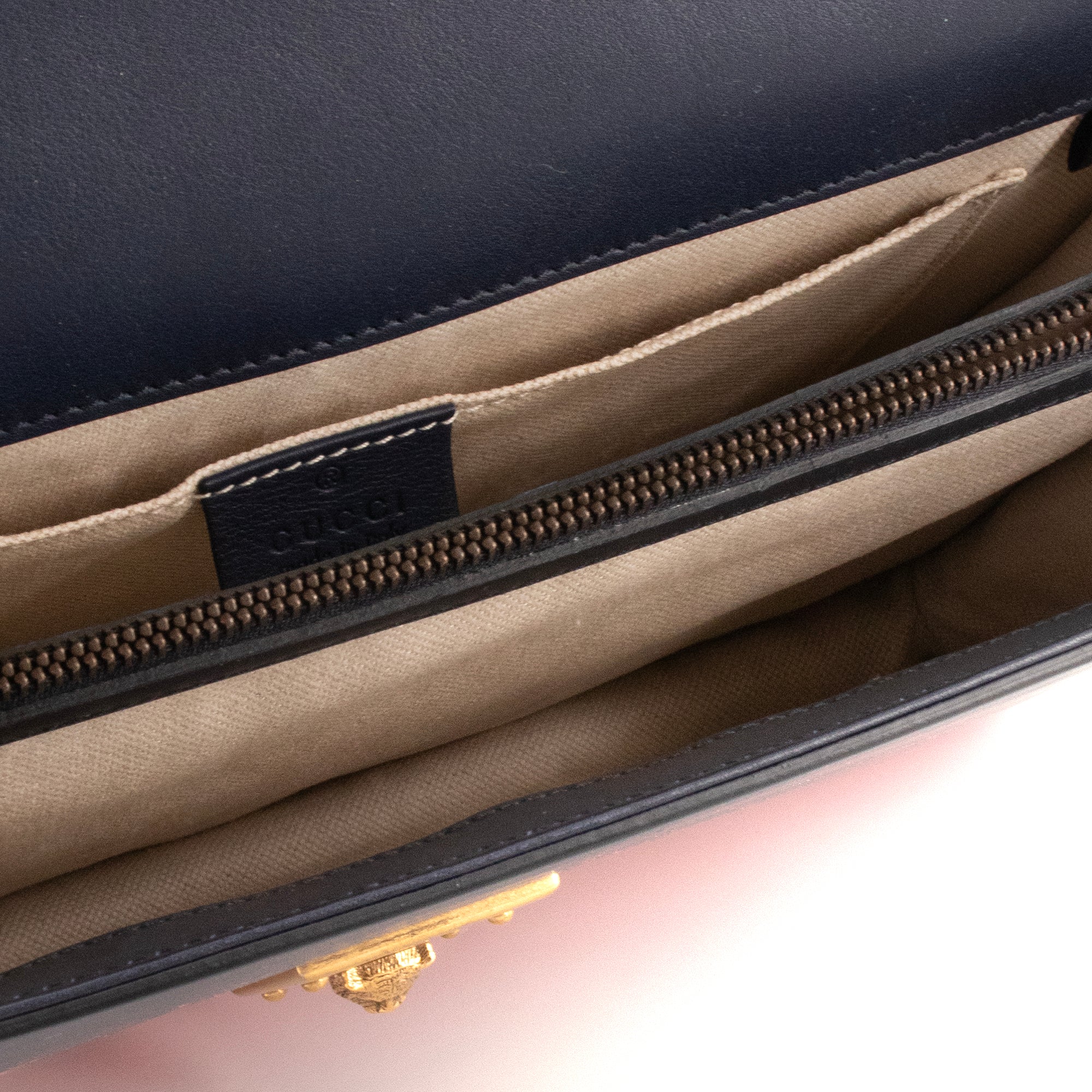 GUCCI - Sac à épaule Cat Lock Gucci en cuir orné de broderies