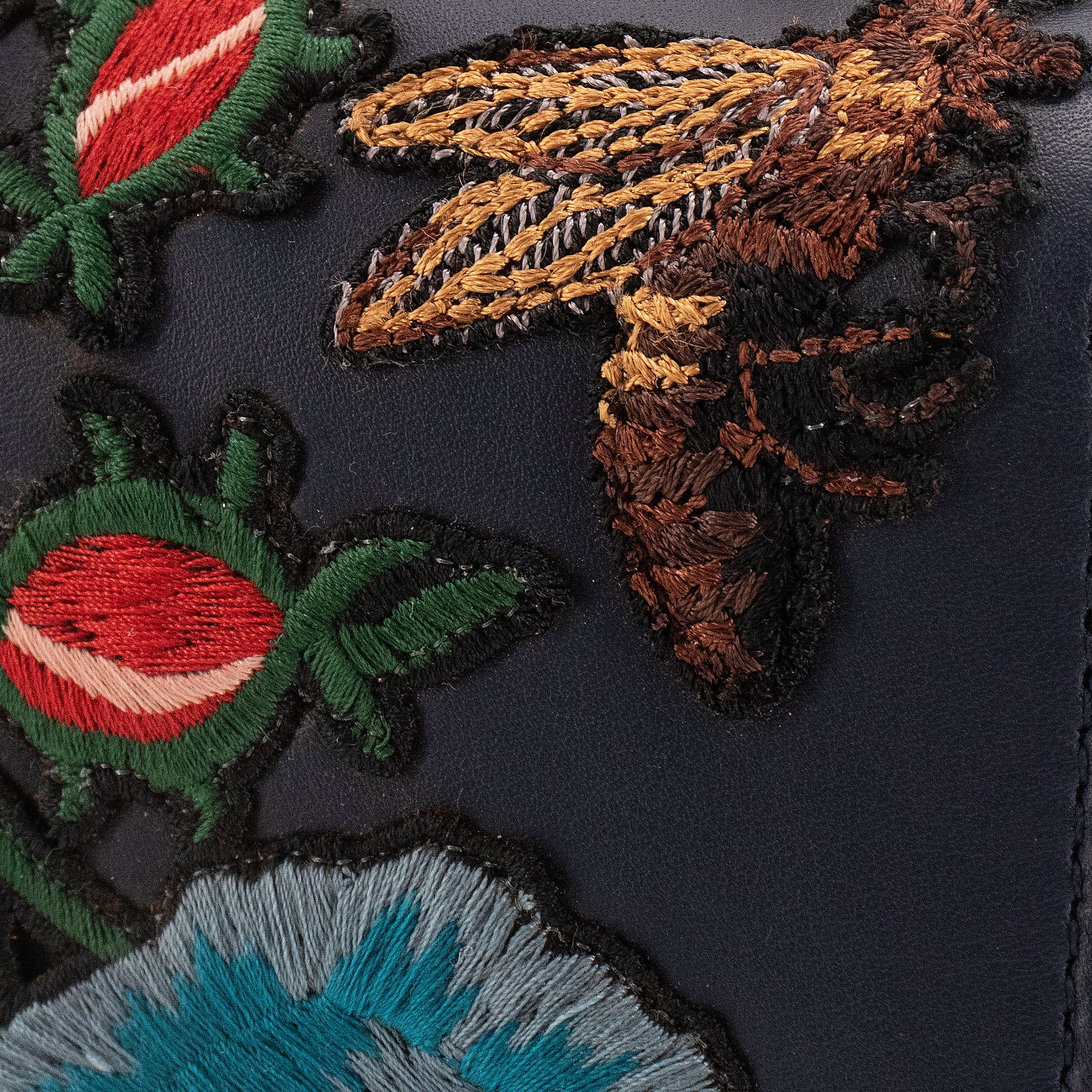 GUCCI - Sac à épaule Cat Lock Gucci en cuir orné de broderies
