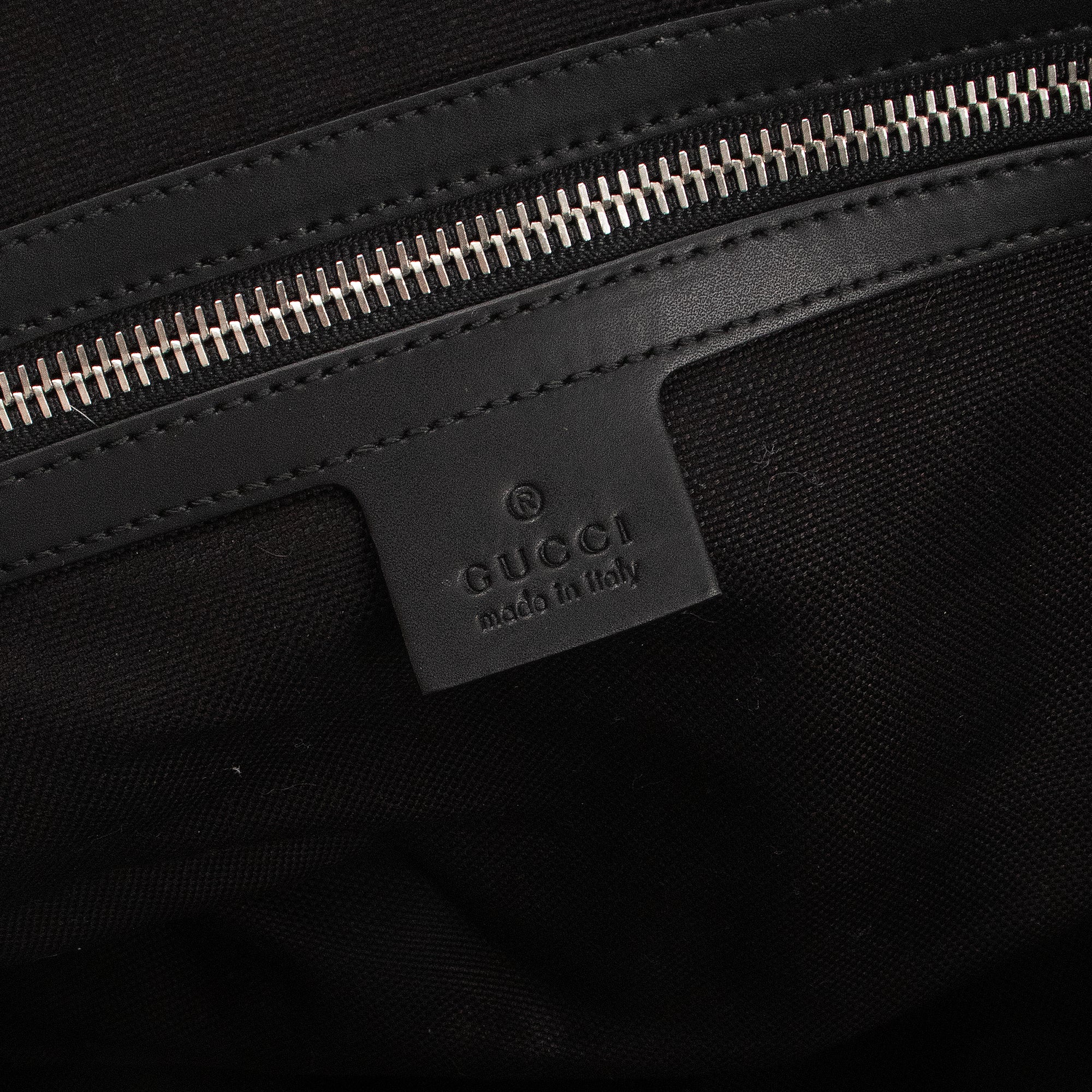 GUCCI - Sac de voyage suprême GG Gucci en toile enduite