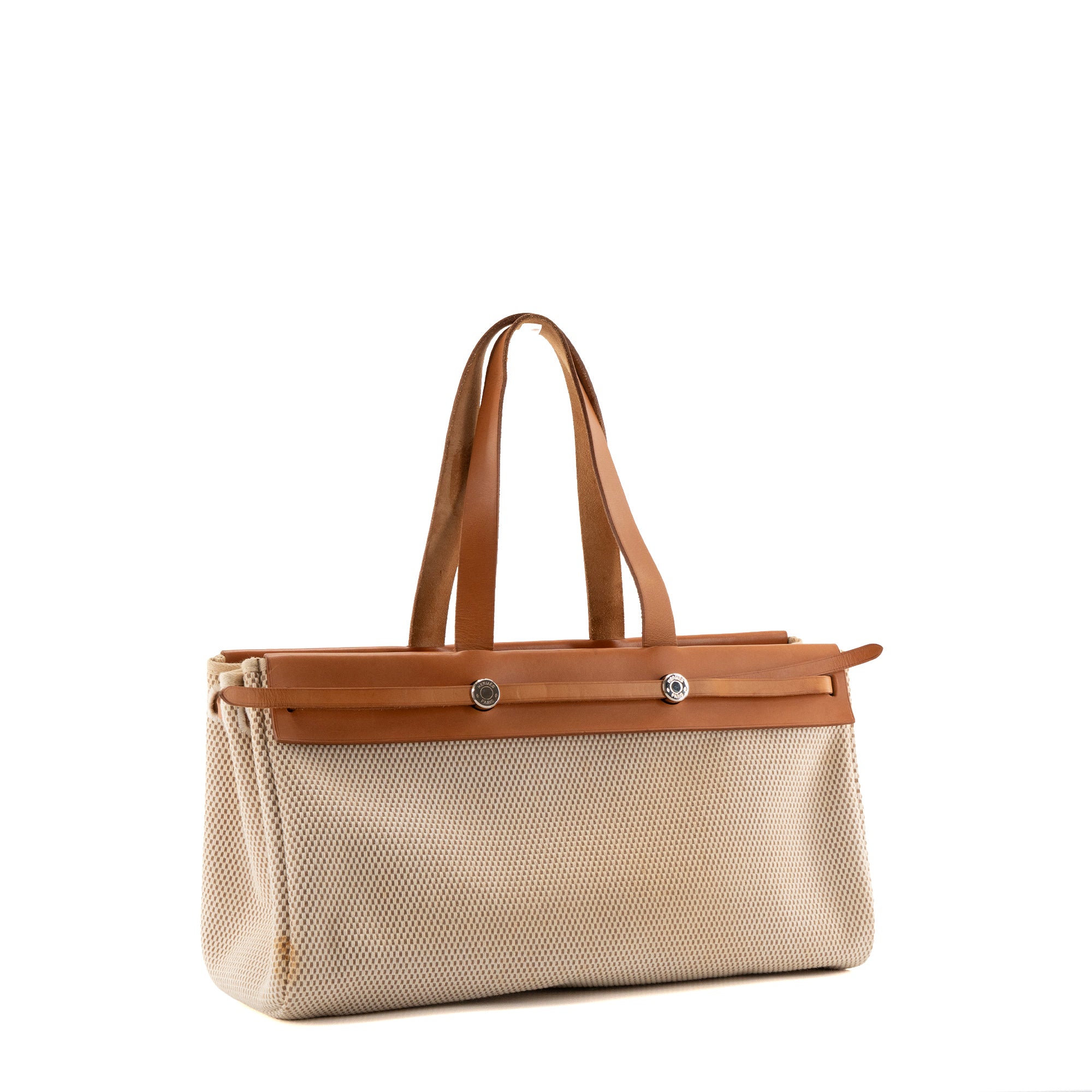 HERMÈS - Sac à main Herbag Cabas Hermès avec deux pochettes en toile beige vintage