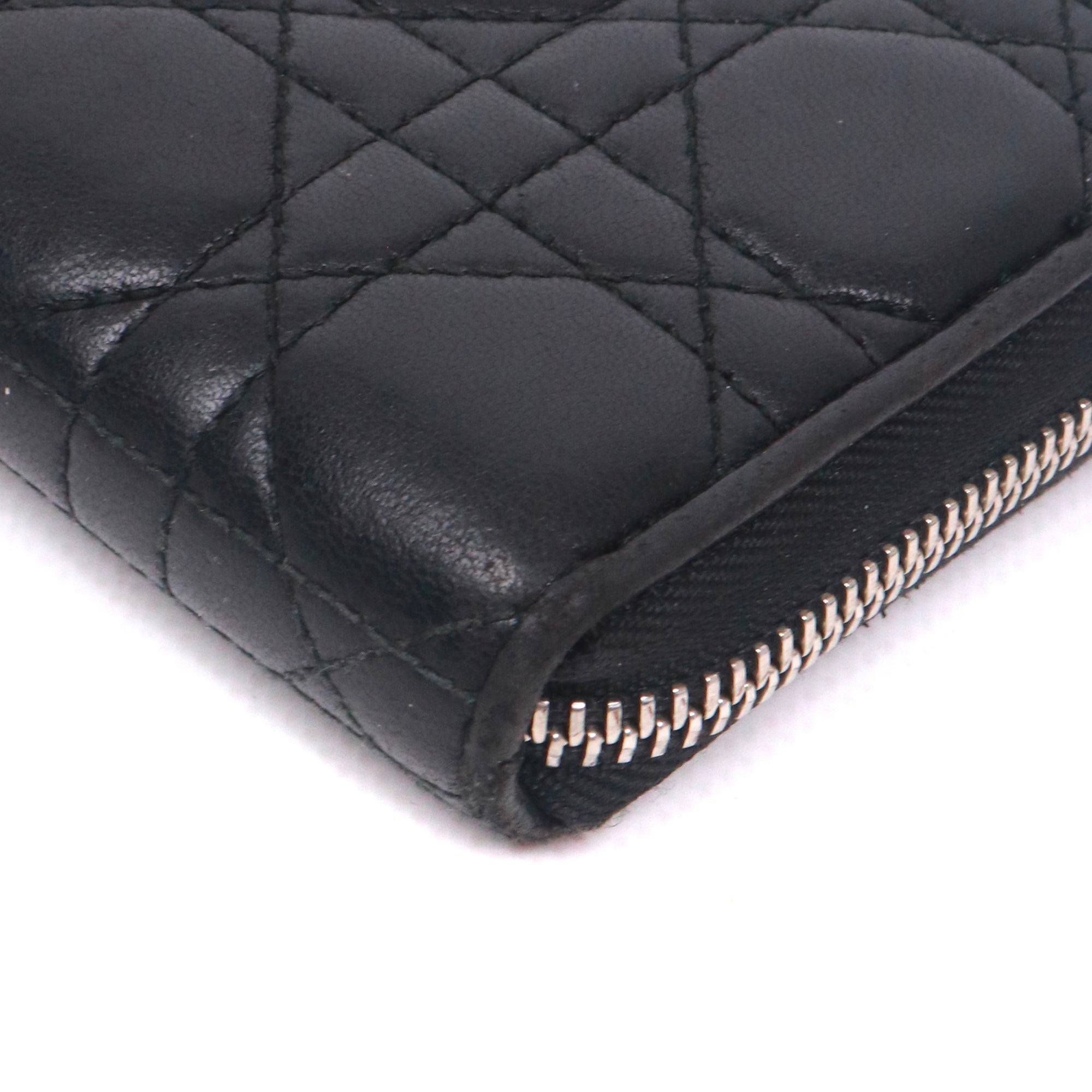DIOR - Portefeuille Voyageur Lady Dior en cuir cannage noir