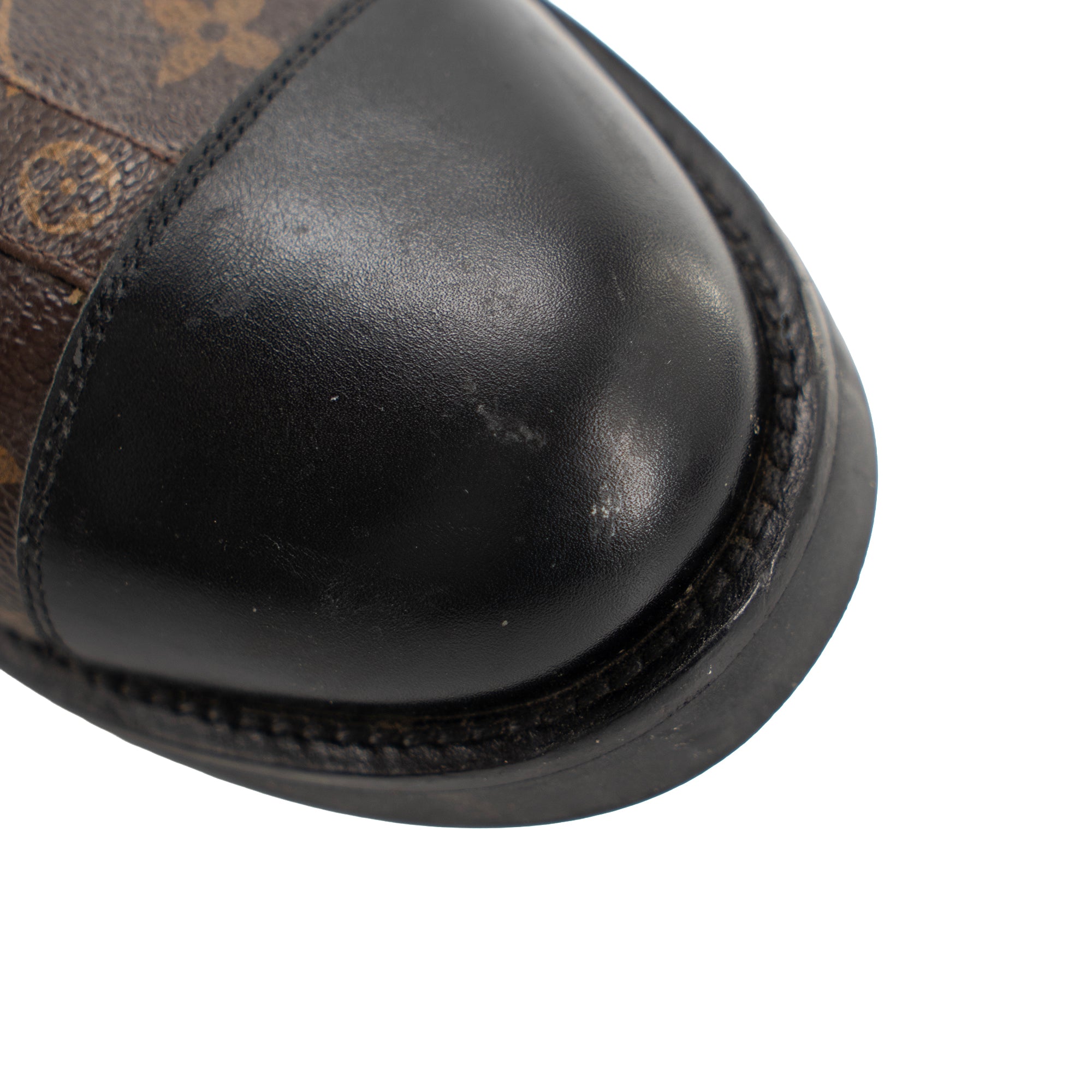 LOUIS VUITTON - Louis Vuitton Wonderland ankle boots in leather and monogrammed canvas (Size 38)