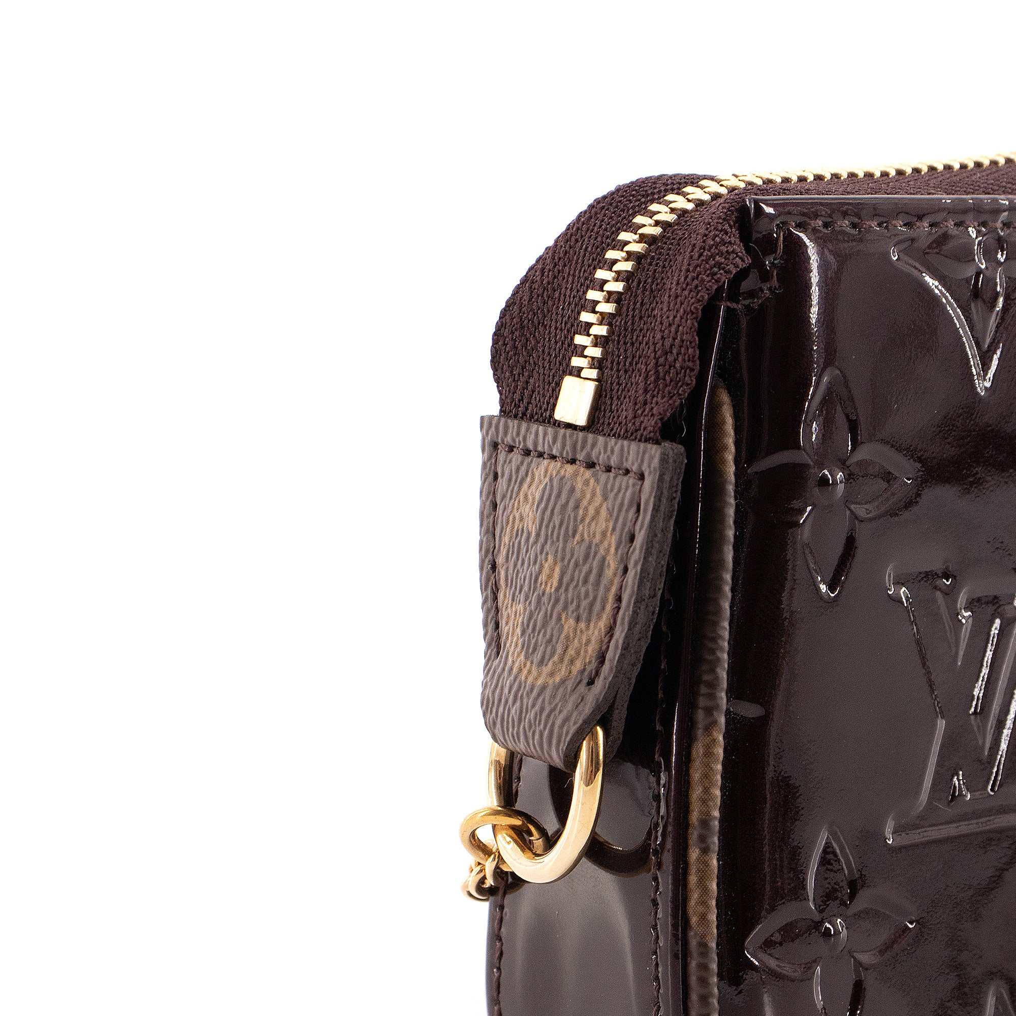 LOUIS VUITTON - Pochette Accessoire Mini Louis Vuitton en cuir verni bordeaux