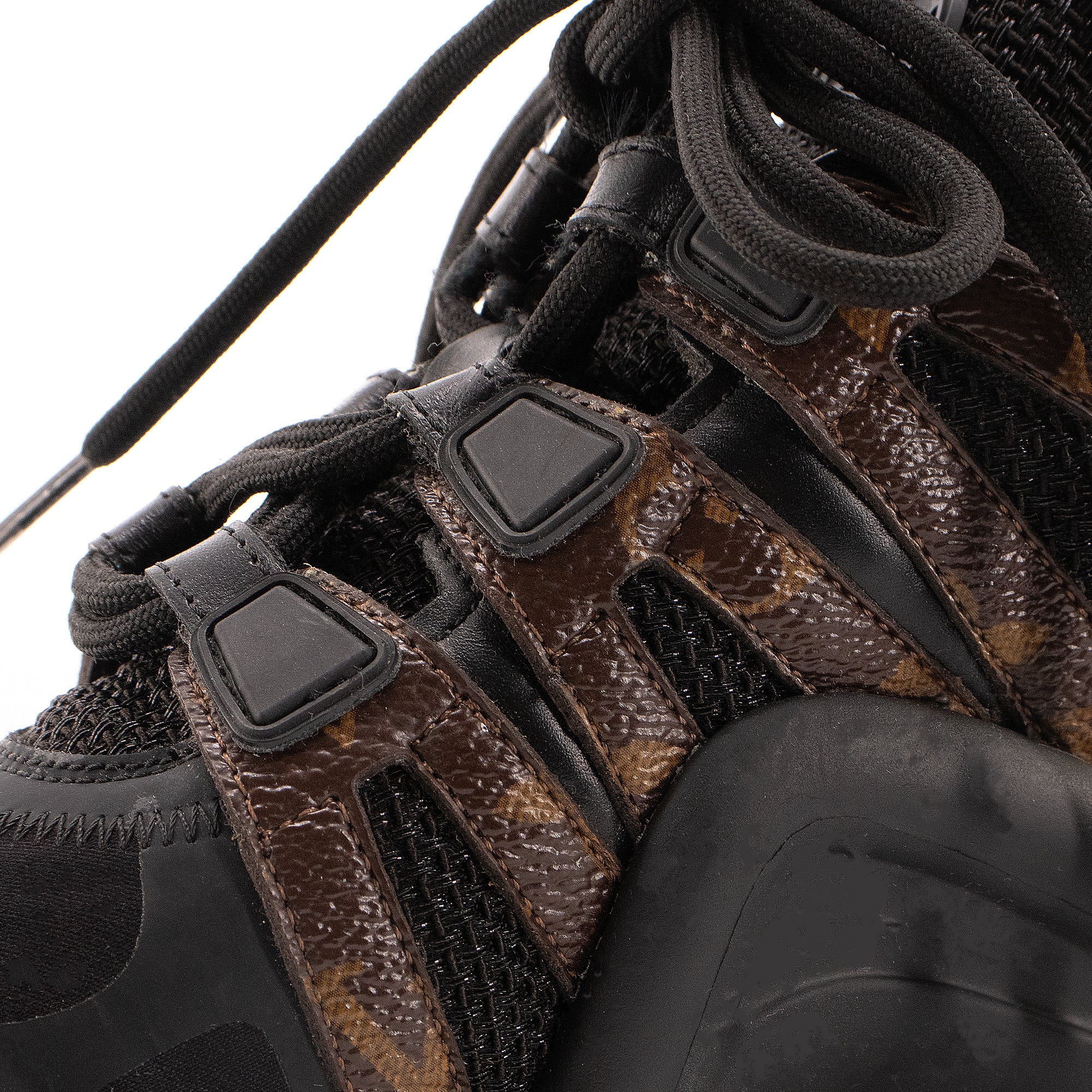 LOUIS VUITTON - Sneakers Archlight Louis Vuitton en cuir et toile monogrammmée (T37.5)