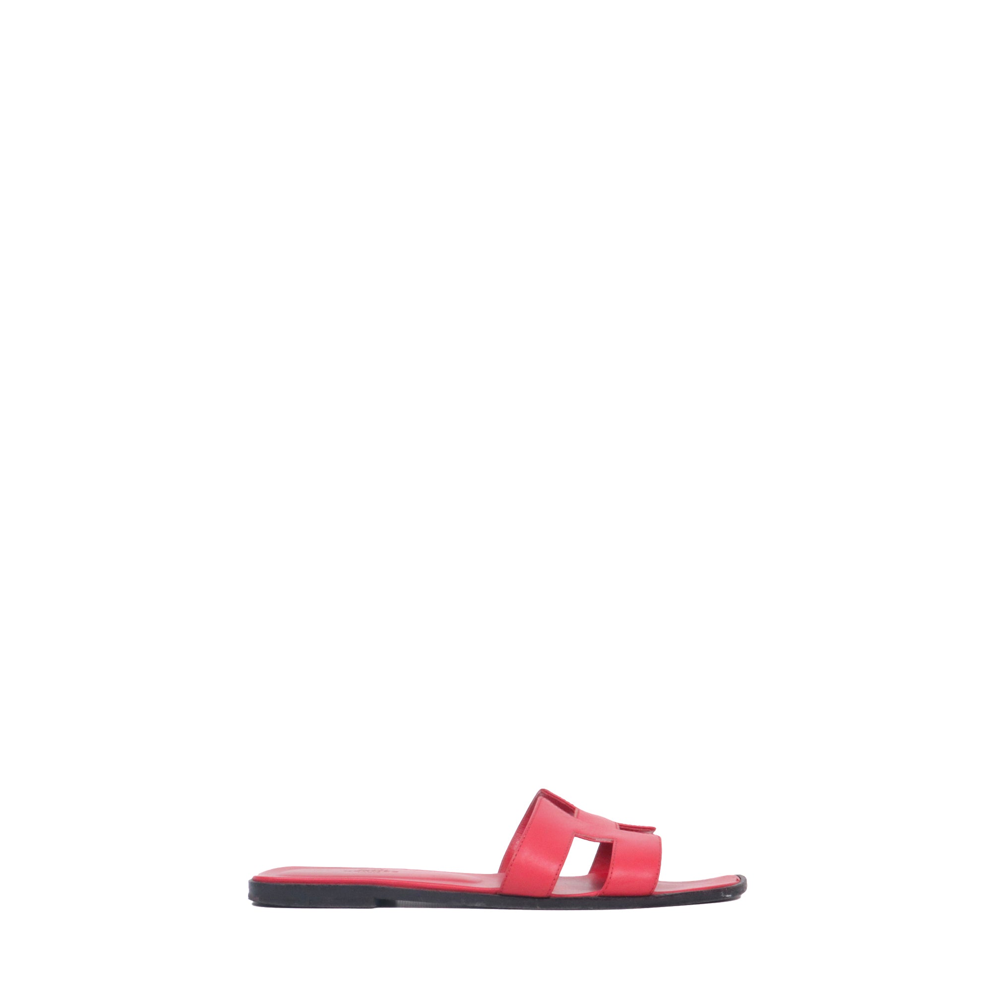 HERMÈS - Sandales Oran Hermès en cuir rouge (T40.5)