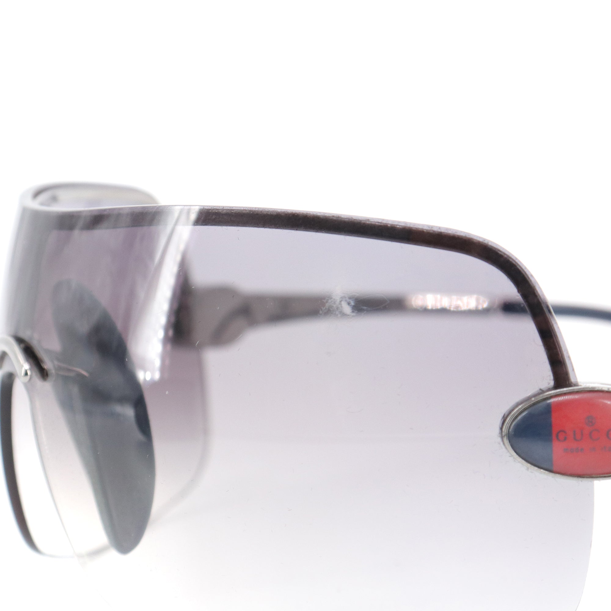 GUCCI - Lunettes de soleil Masque Gucci en métal gris