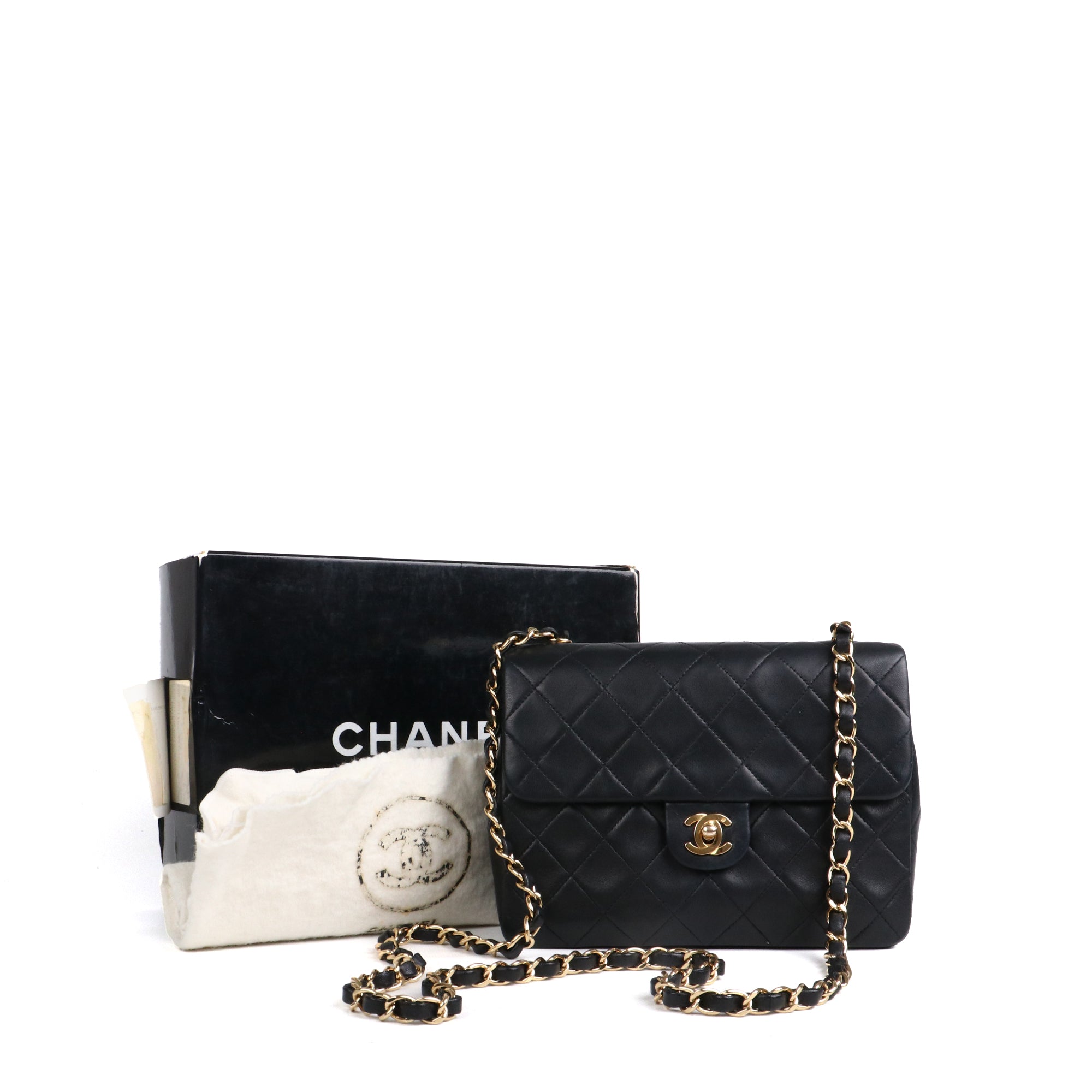 CHANEL - Sac à bandoulière Timeless Mini Square Chanel en cuir noir vintage