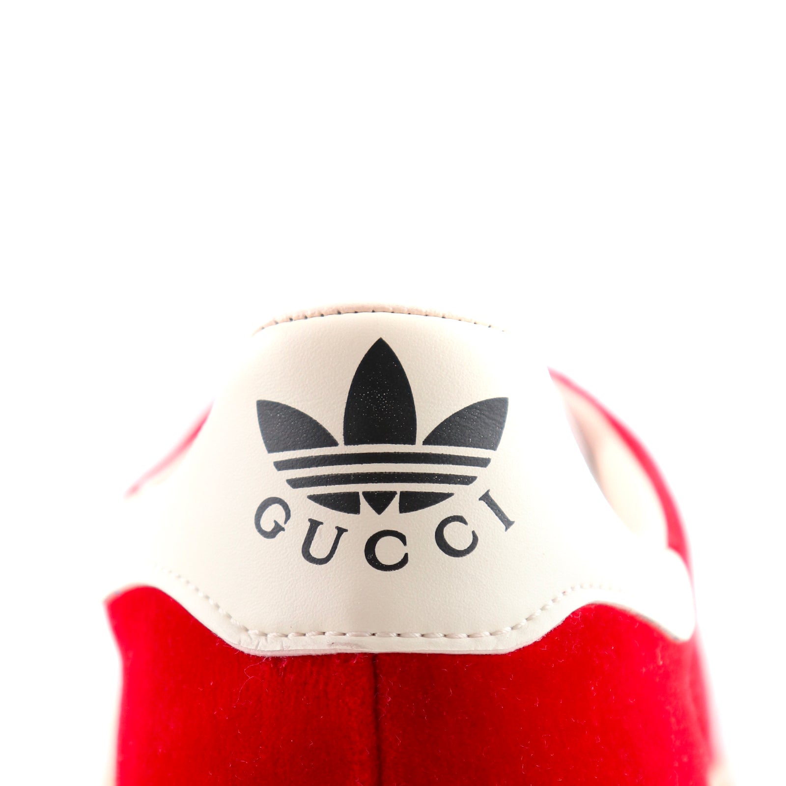 GUCCI x ADIDAS - Sneakers Gazelle en velours rouge (T42)
