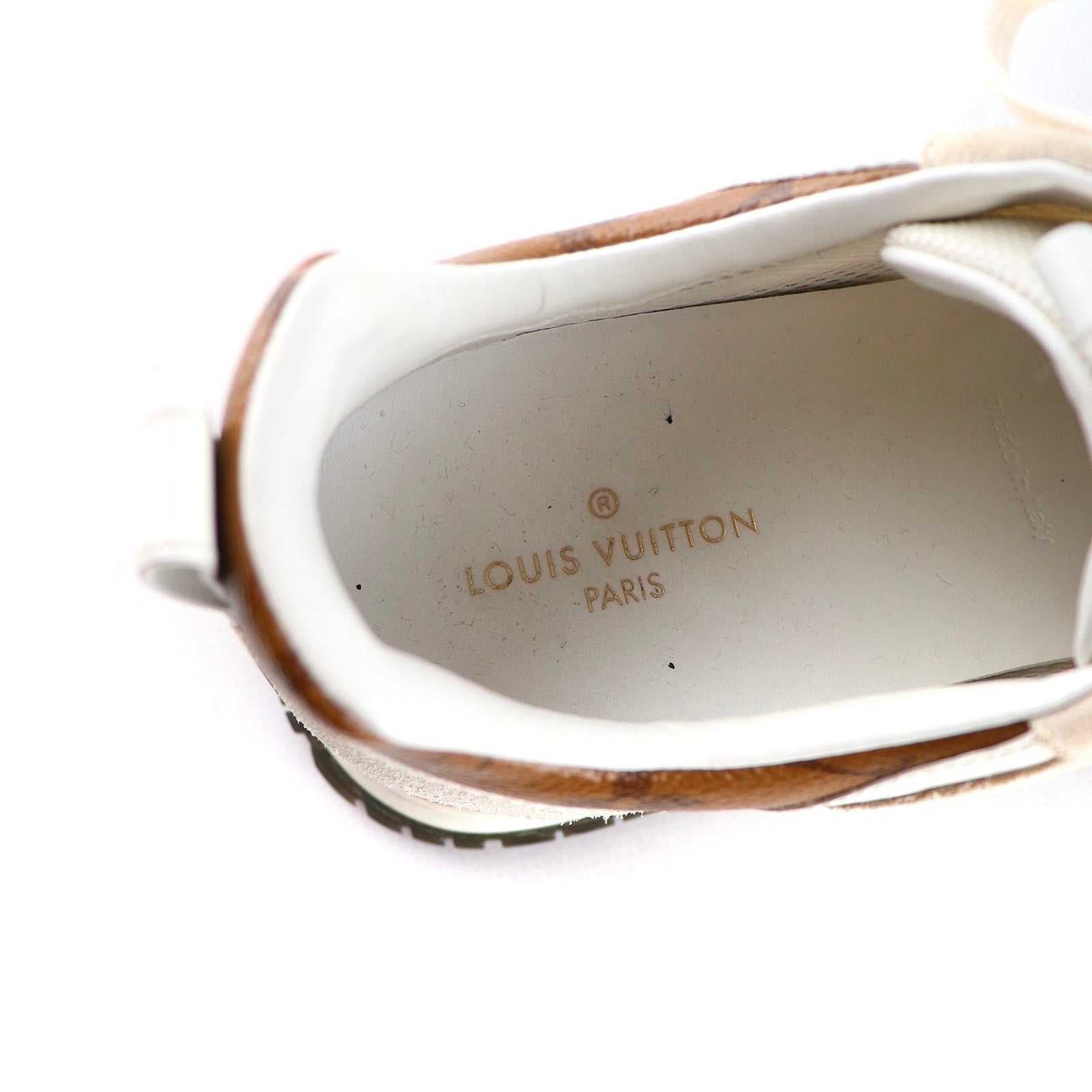 LOUIS VUITTON - Run Away sneakers in leather and monogram canvas (T37)